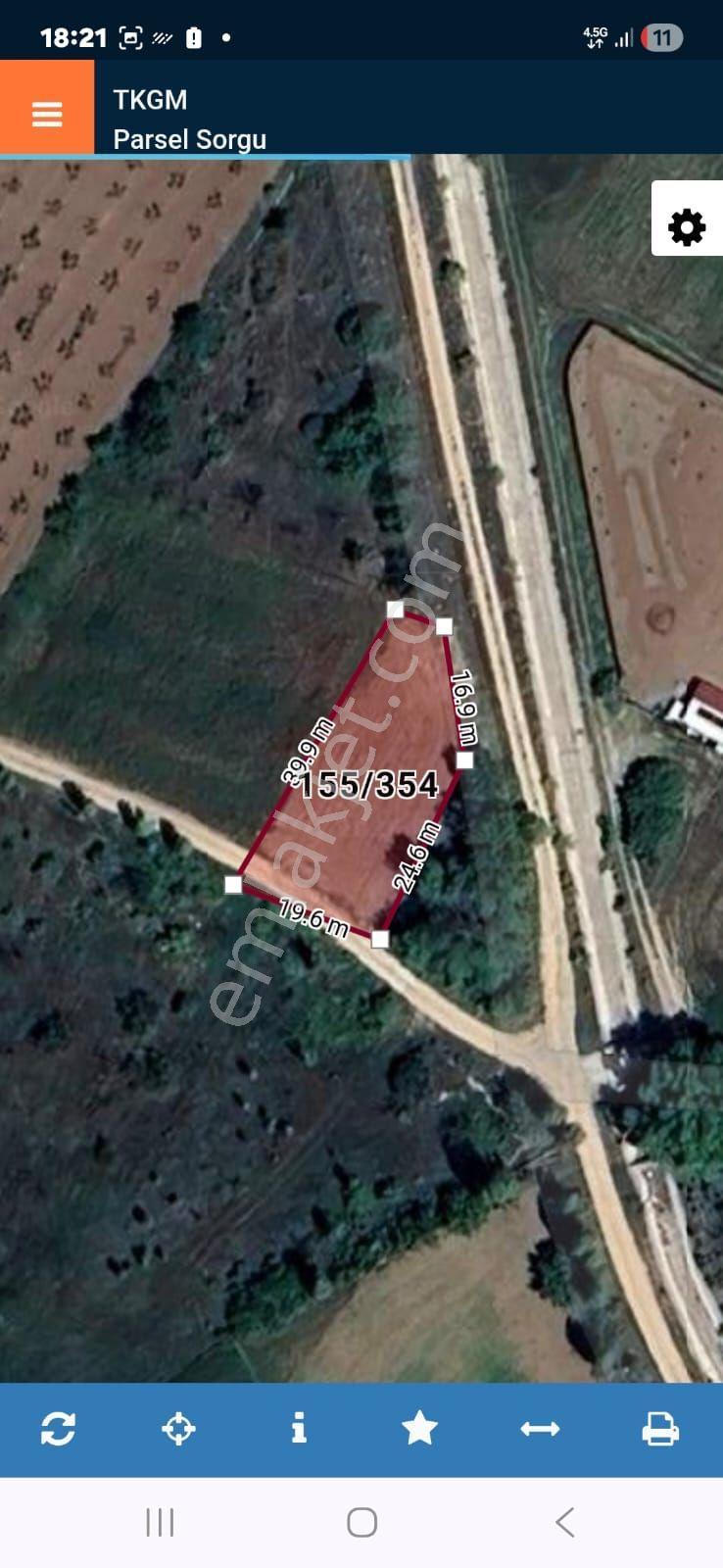 Harmanören De Yatırımlık Arazi Yolu Var
