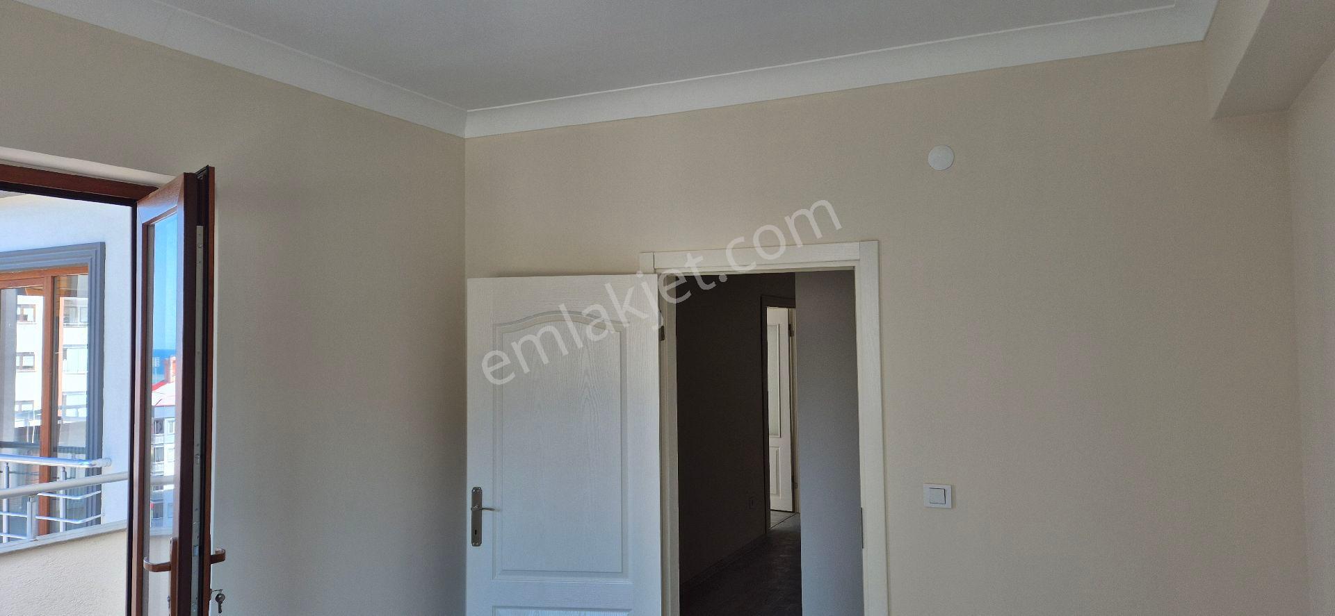 Öztürkler Gayrimenkulden Trabzon Akçaabat Yaylacık Mahallesi Akçaabat Caddesi No 114 Te 3+1 128 M2 - Görsel 21