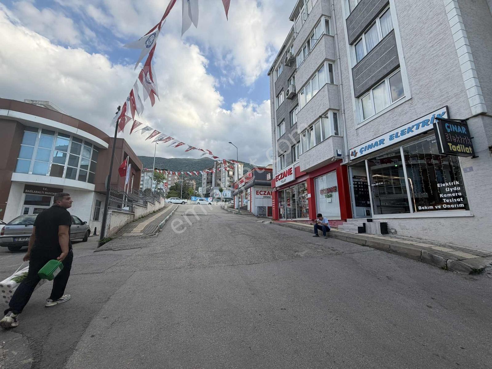 Bağlaraltın'da Kiralık 2+1 Daire - Görsel 12