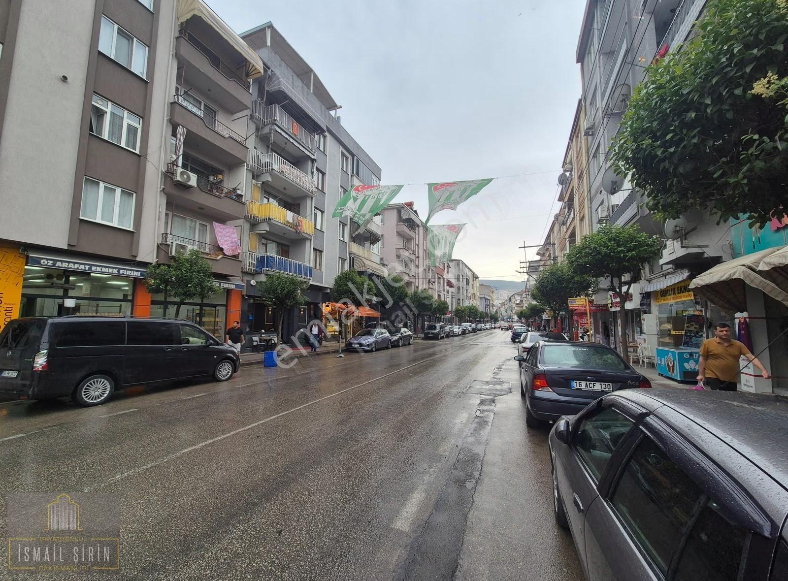 İsmail Şirinden Yunus Emre Parkı Karşısı Cadde Üzeri 3+1 Daire - Görsel 11