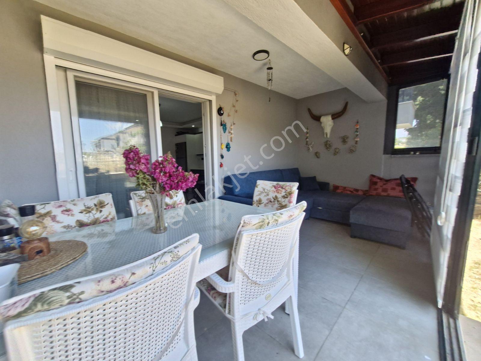 Didim'de Havuzlu Site İçerisinde Satılık Full Eşyalı 1+1 Daire - Görsel 15