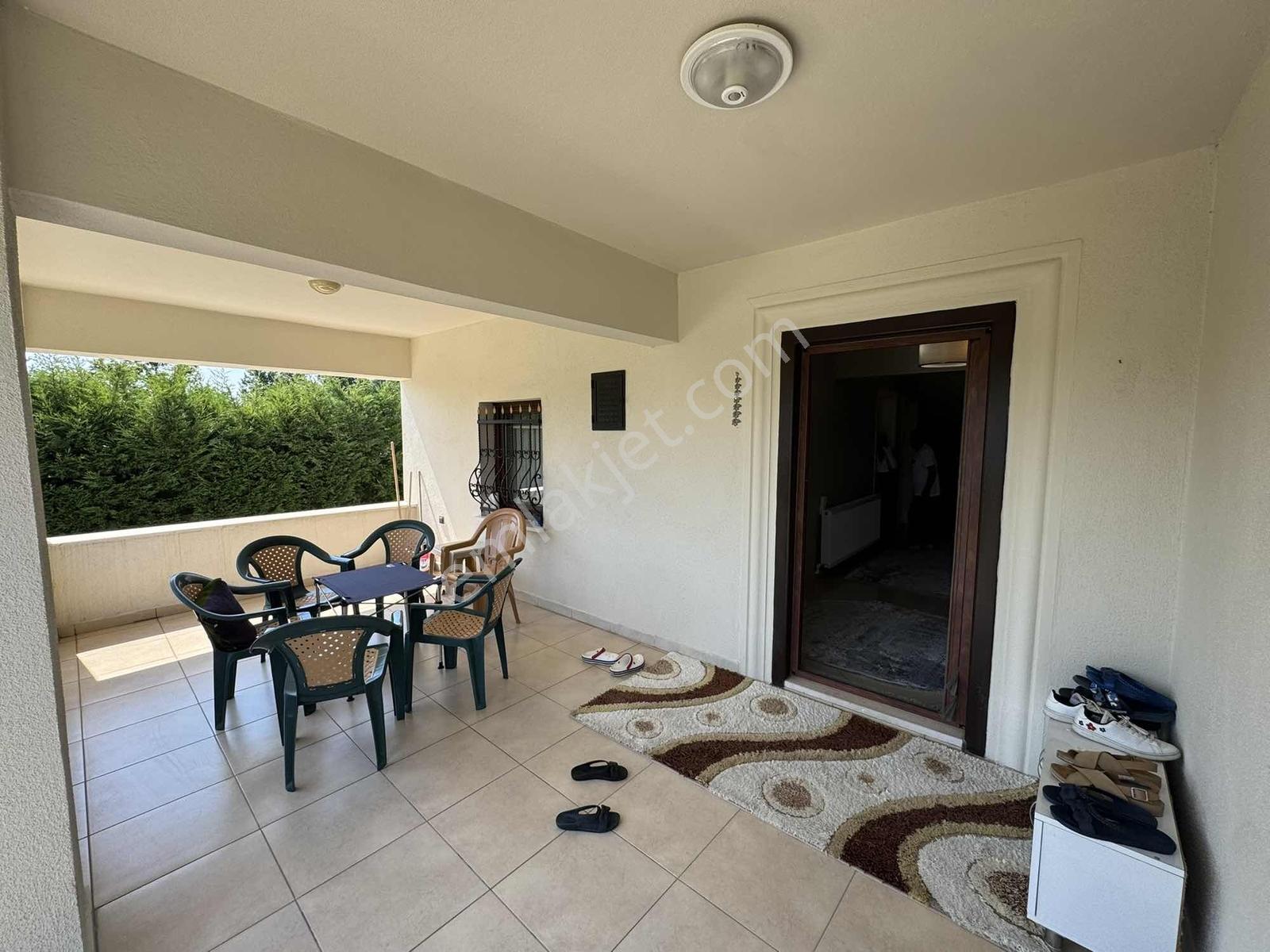 Ayşe Emlak'tan Bahçeli Müstakil Villa Full Eşyalı Kapalı Garajlı - Görsel 16