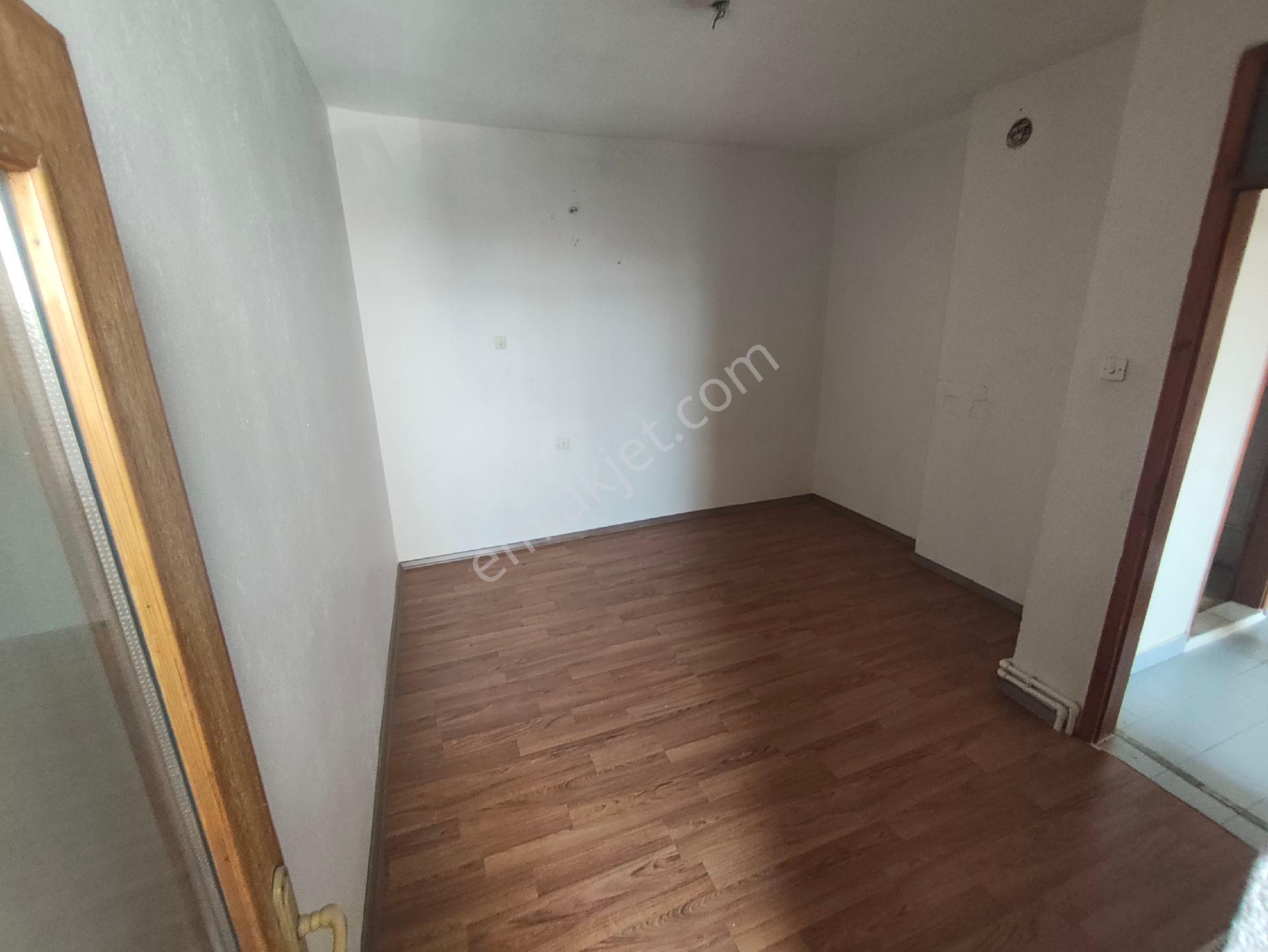 Merkezi Konumda 3+1 Bakımlı Kiralık Daire - Görsel 17