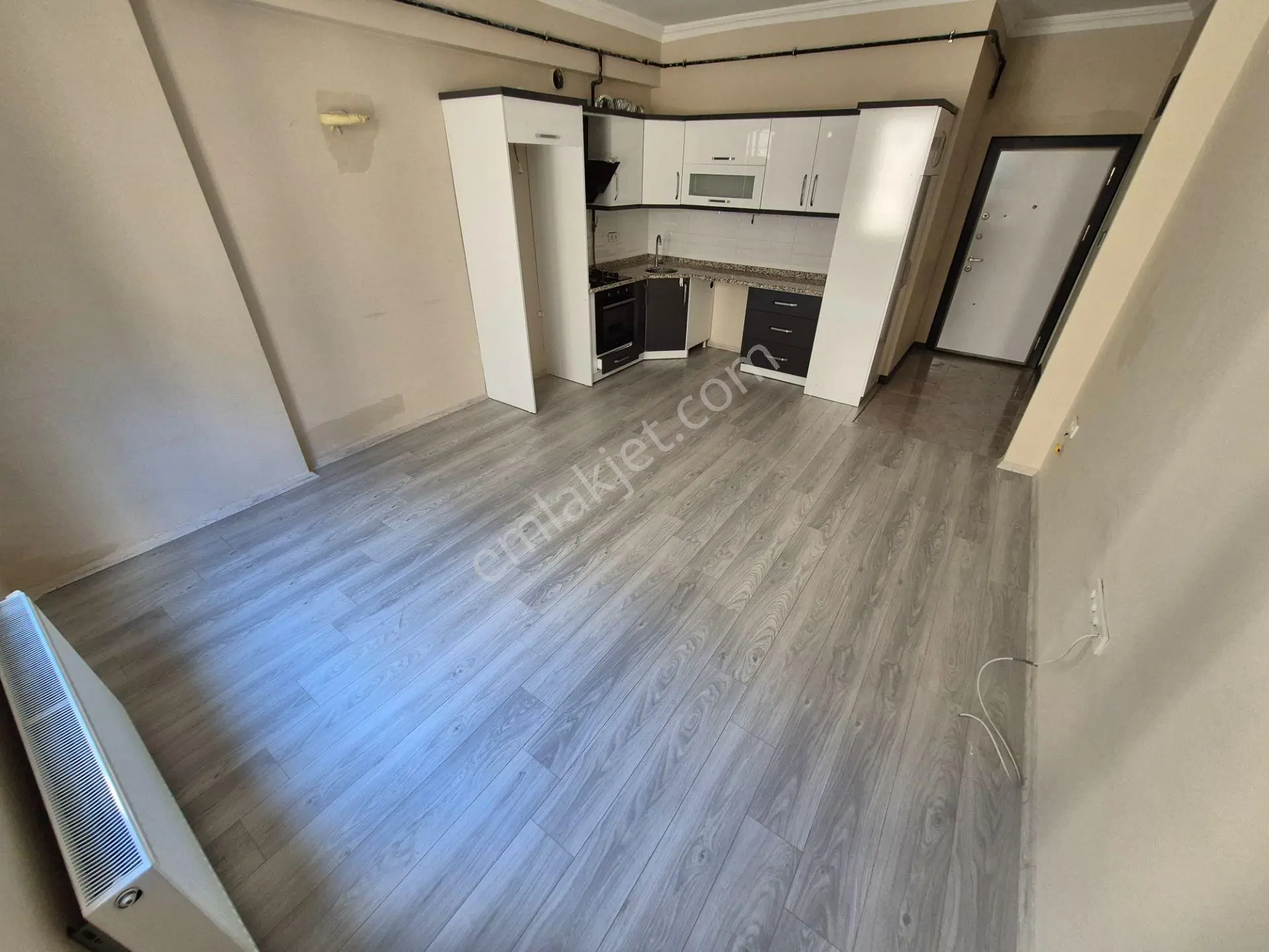 Akmandan Gazicelal 2+1 Kiralık Daire - Görsel 2