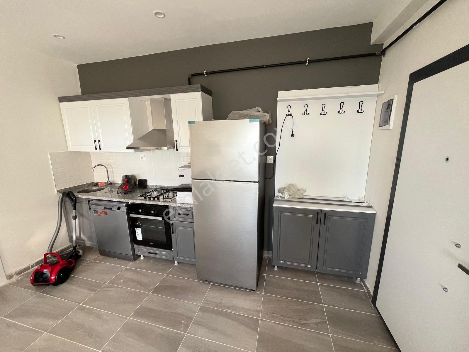 Kılınç Emlak'tan Merkezi Konumda Lüks 1+1 Eşyalı Kiralık Daire - Görsel 24