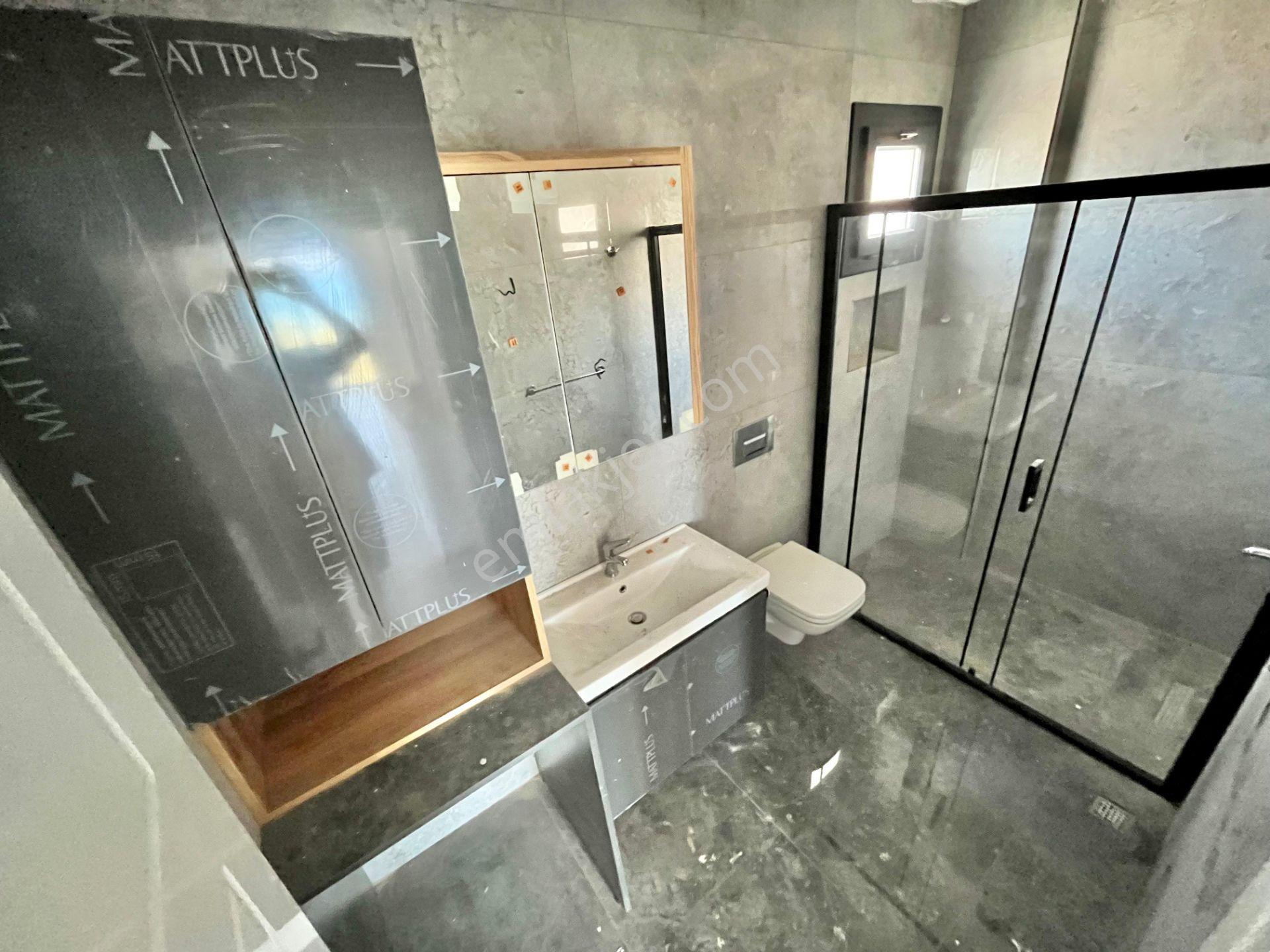 Gümüşden Pelitköyde Hem Deniz Manzaralı Hem Denize 50m 3+1 Satılık Villa - Görsel 30