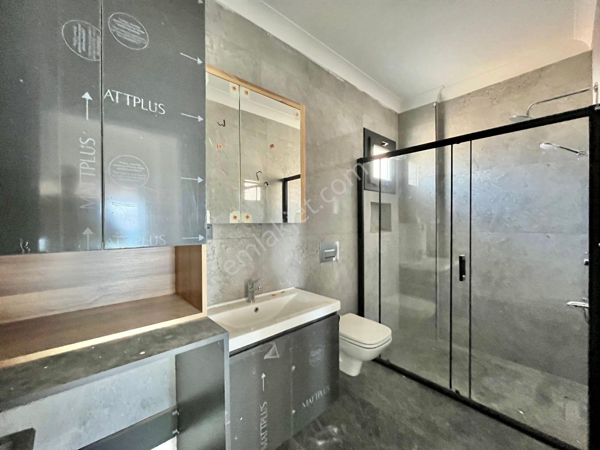 Gümüşden Pelitköyde Hem Deniz Manzaralı Hem Denize 50m 3+1 Satılık Villa - Görsel 10