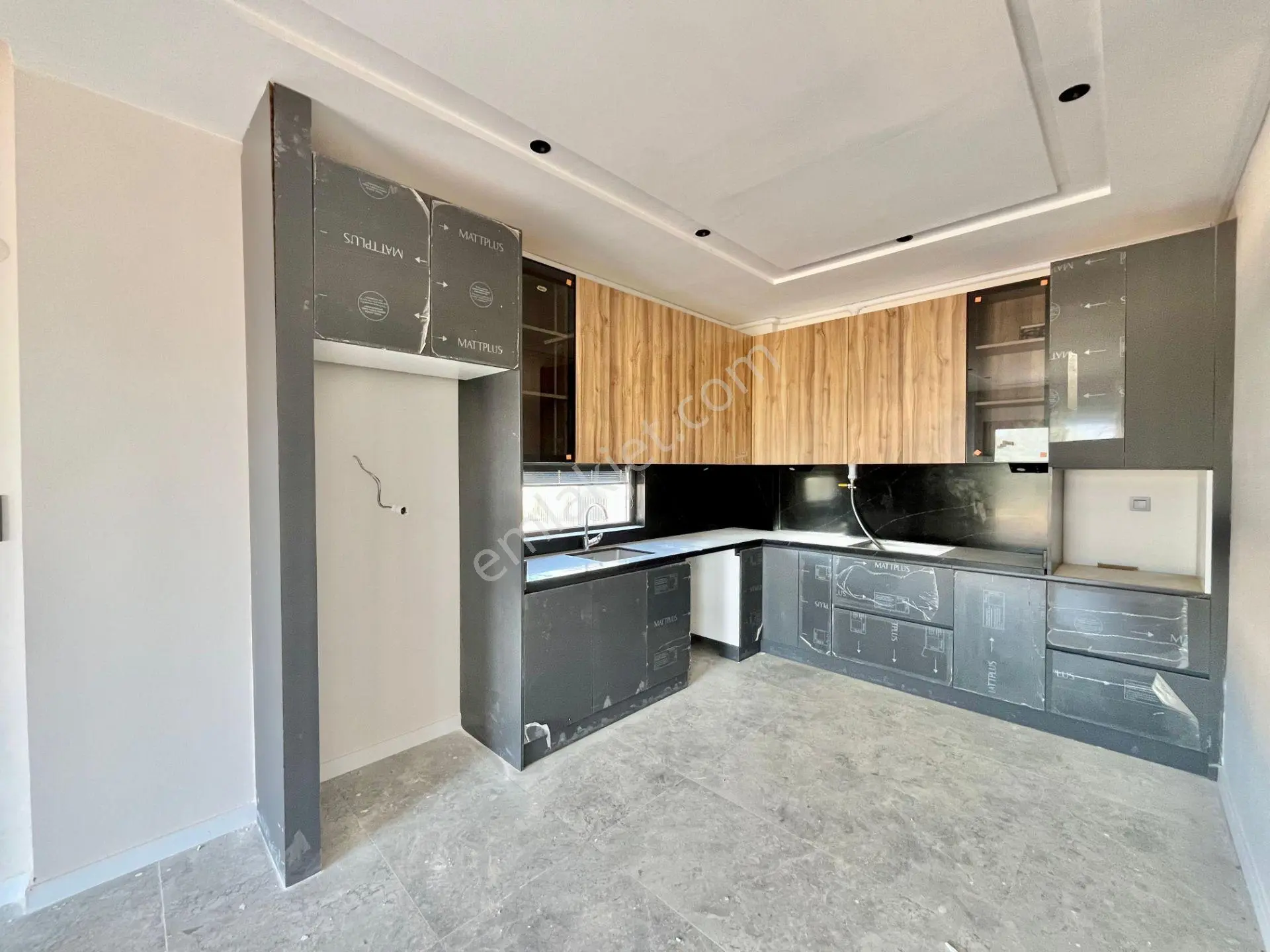 Gümüşden Pelitköyde Hem Deniz Manzaralı Hem Denize 50m 3+1 Satılık Villa - Görsel 4