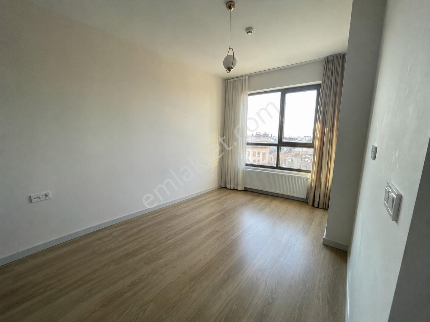 Maltepe Suryapı Yeşil Mavi Sitesi Deniz Manzaralı Kiralık 2+1 - Görsel 13