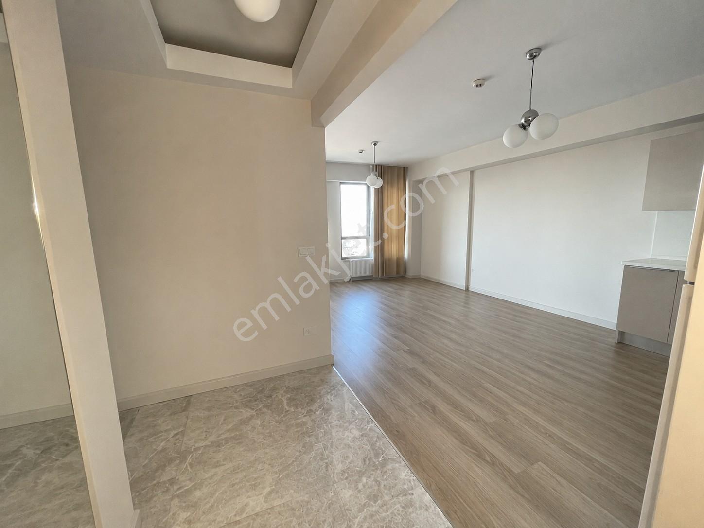 Maltepe Suryapı Yeşil Mavi Sitesi Deniz Manzaralı Kiralık 2+1 - Görsel 20