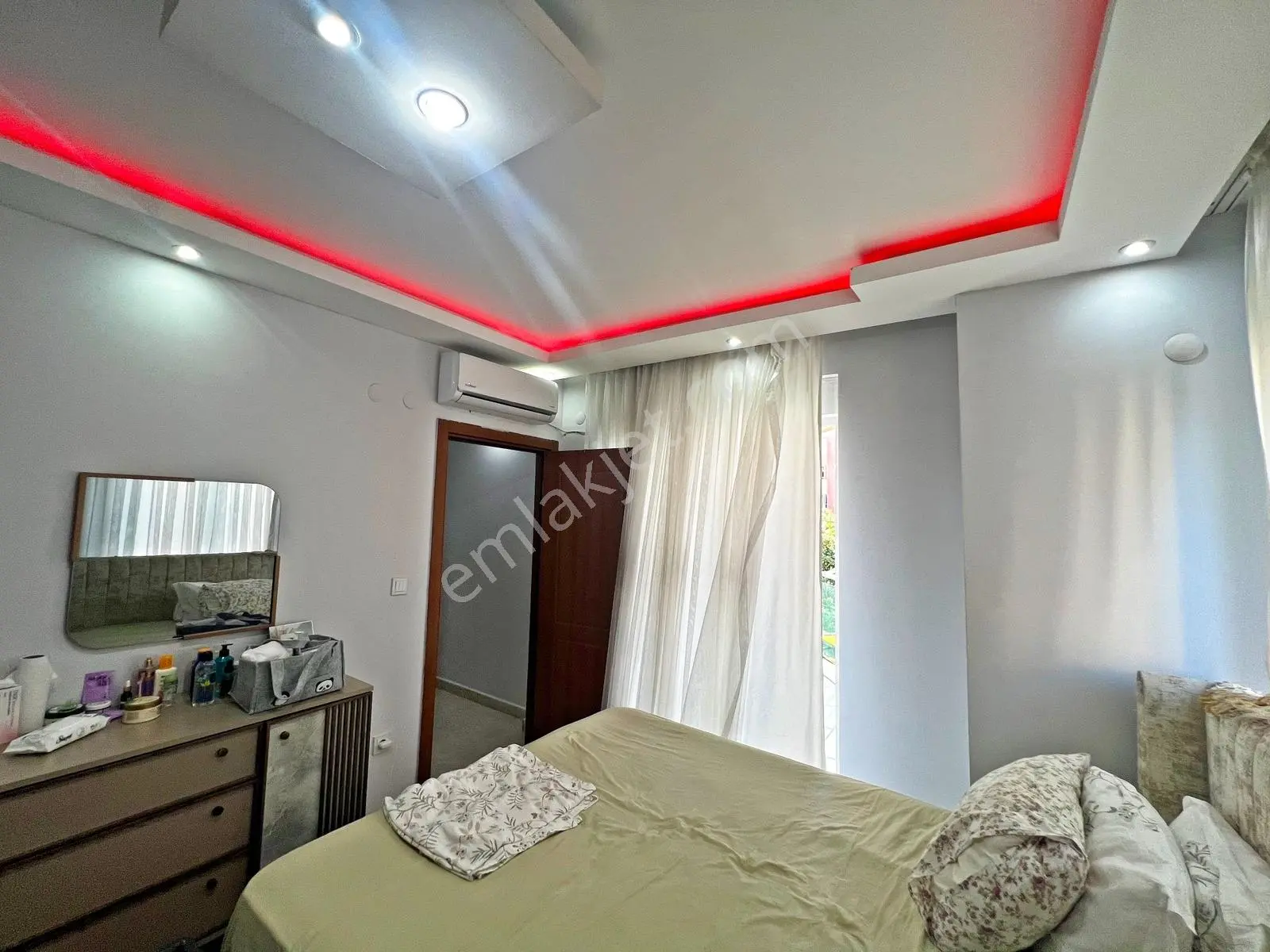 Alanya Merkezde Satılık 3+1 Ayrı Mutfak Masrafsız Yeni Daire - Görsel 4