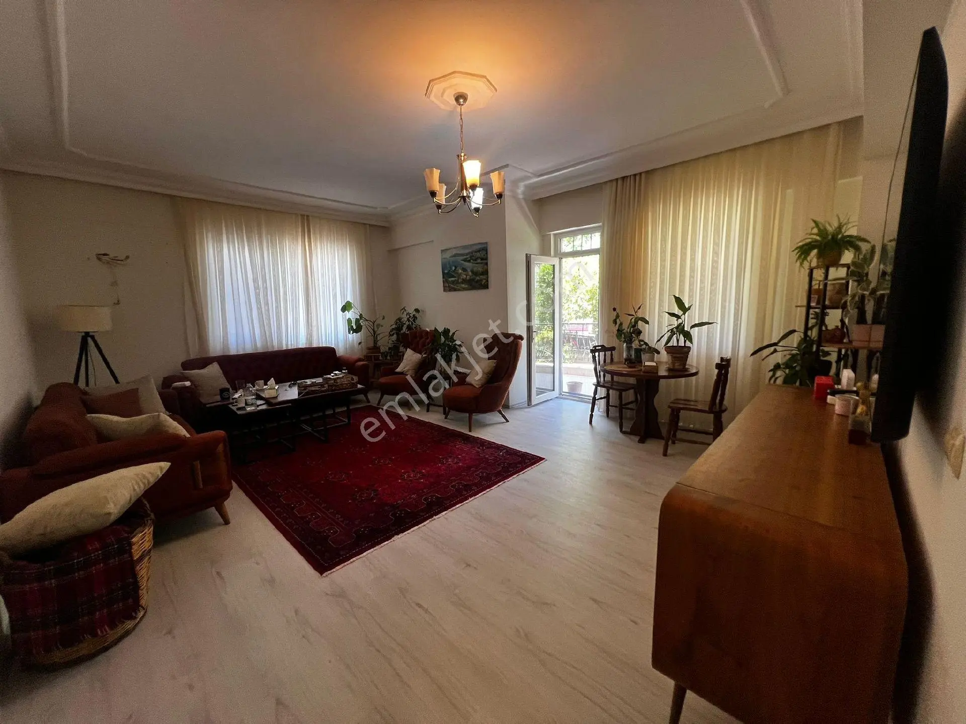 Konyaaltı Arapsuyu'nda 3+1 Ayrı Mutfaklı Boş Kiralık Daire