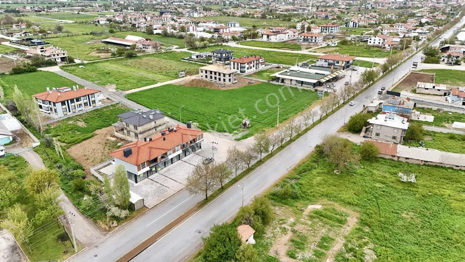 Yks'den Yaylapınar Kaş Caddesi Üzerinde 55m² Kiralık Dükkan - Görsel 12