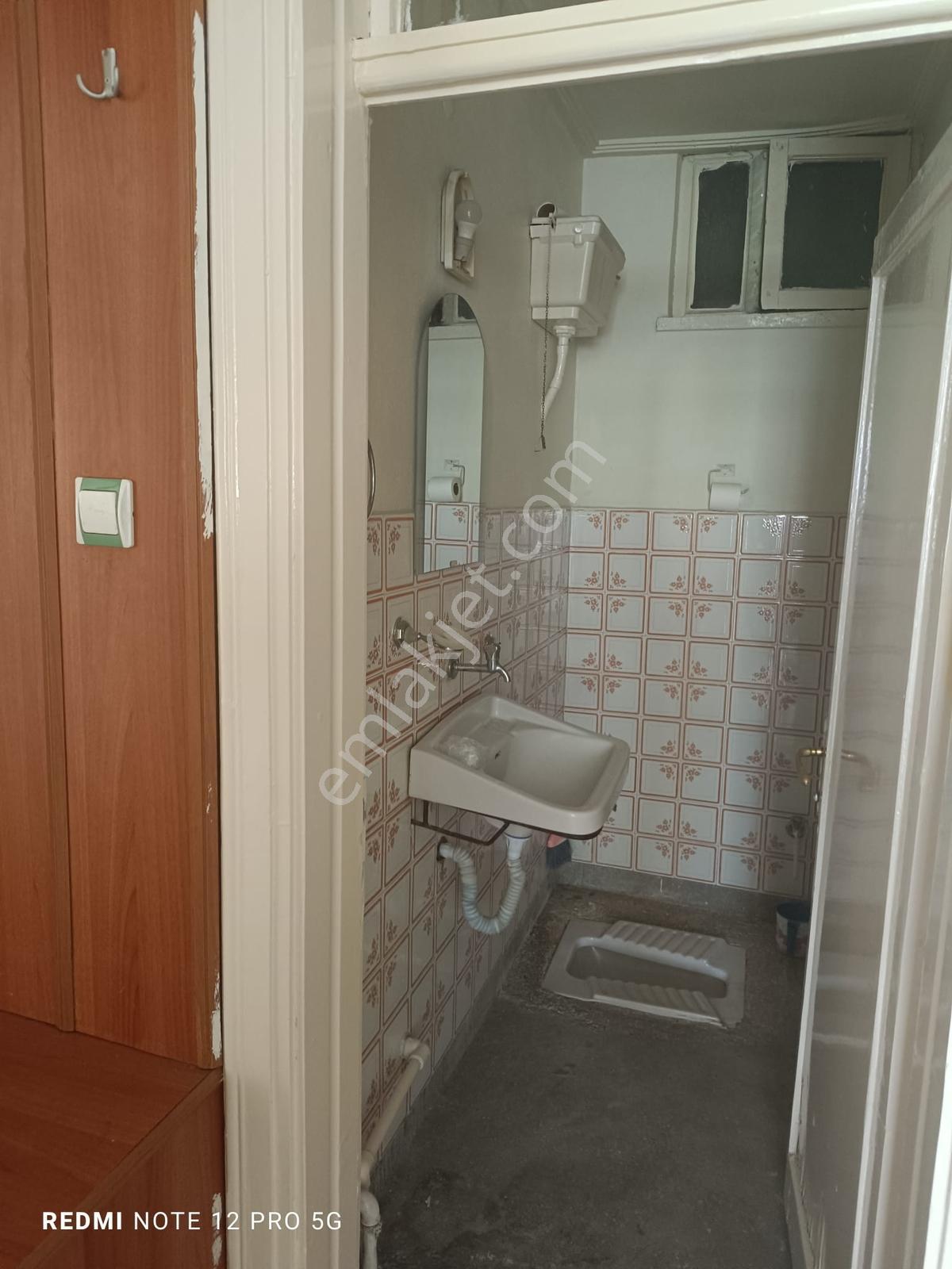 Babacandan Yenişehirde Doğalgazlı İçi Bakımlı 3+1 Daire - Görsel 22