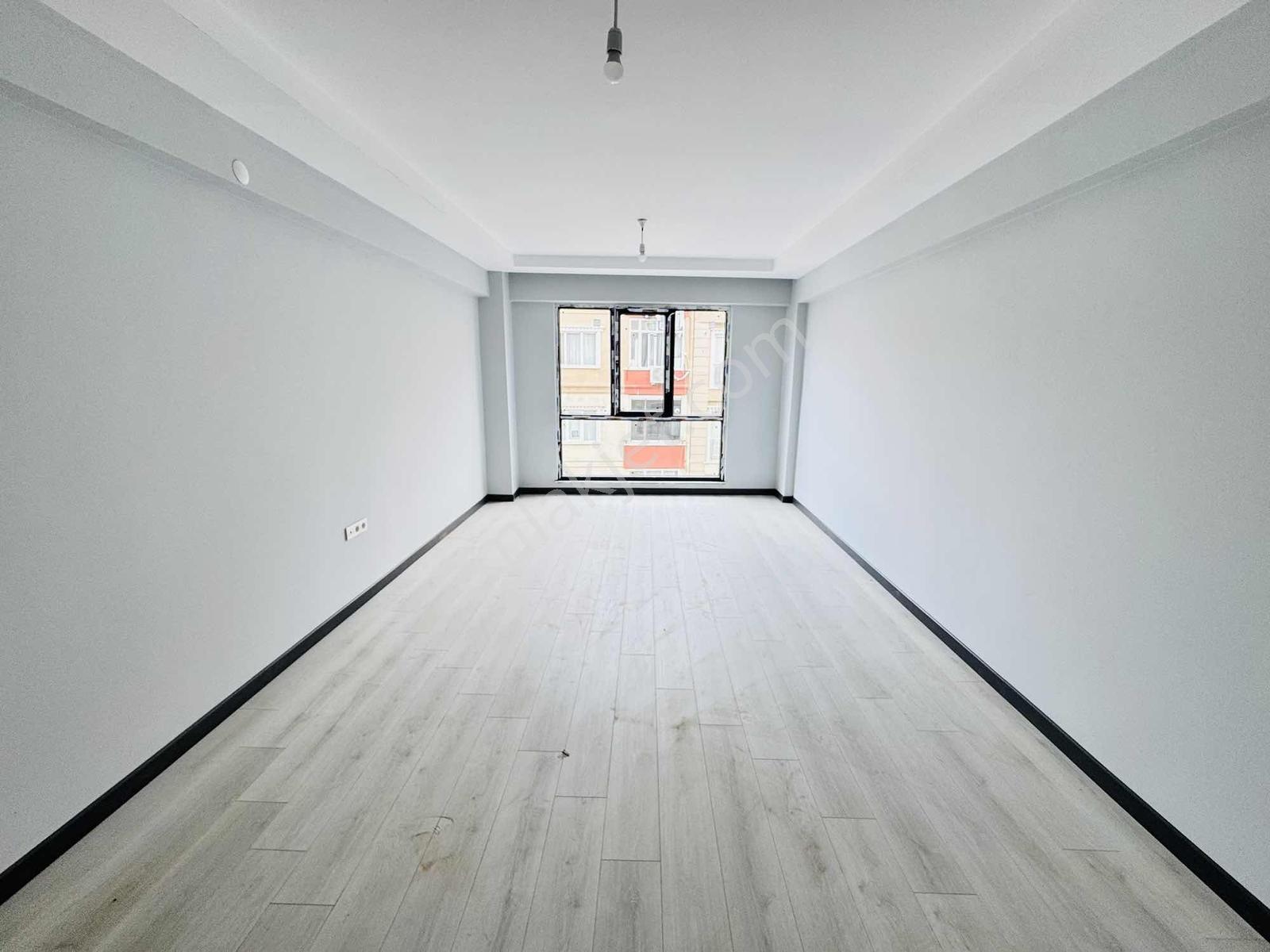 Şeh Sinan Mh Kumyol Sağlık Ocağı Yanı Satılık Sıfır 2+1 Daire