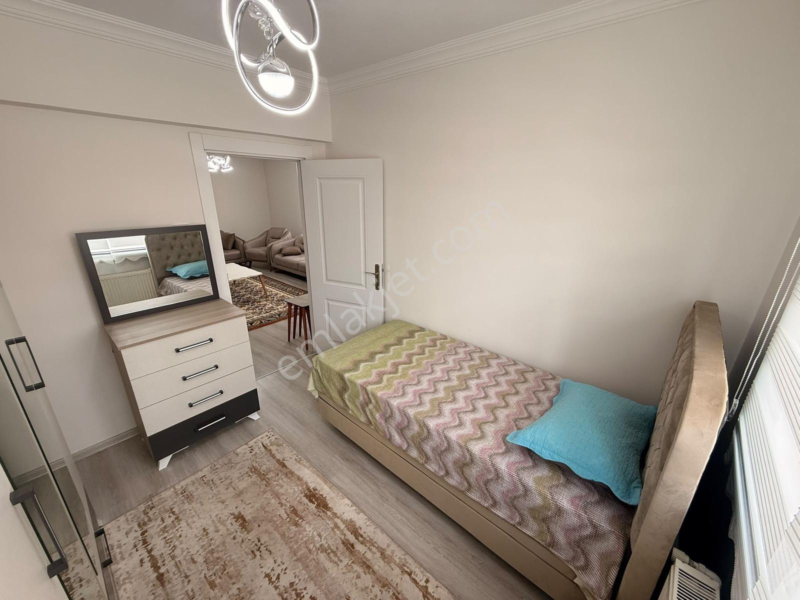 Keçiören Tepebaşinda Sanatoryum Caddeüzerinde 3+1 Eşyalı Kiralık - Görsel 21