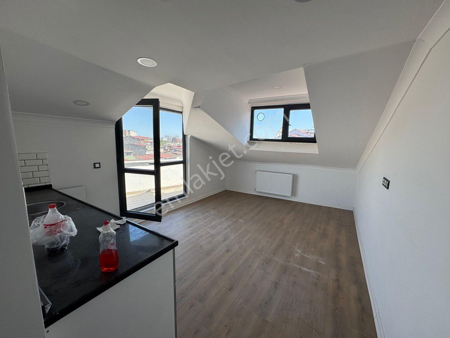50. Yıl 1+1 Açık Mutfak 60 M2 Asansörlü Kiralık Daire - Görsel 5