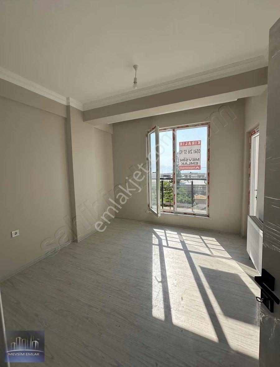 Edremit Çevre Yoluna Sıfır Bölge Hast. Yakın Kiralık 2+1 Daire - Görsel 6
