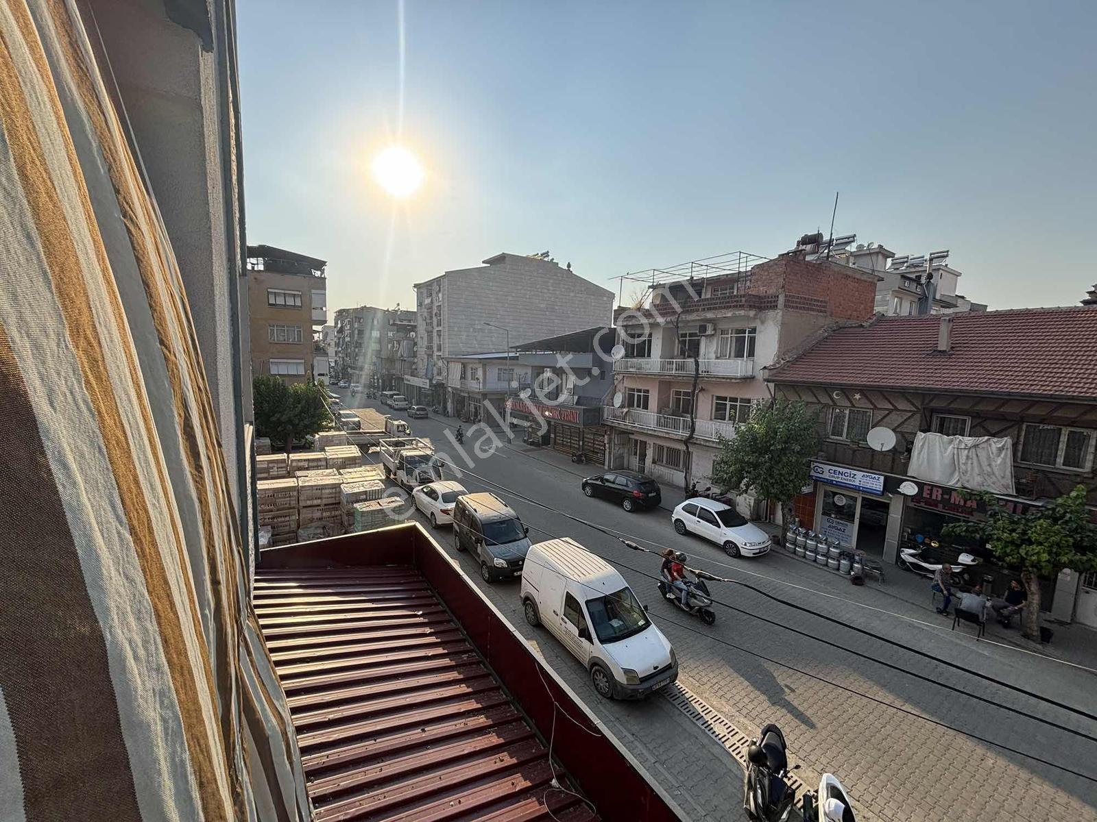 Salihli Satılık 3+1 Daire Cumhuriyet Mah. Belediye Cad. - Görsel 7