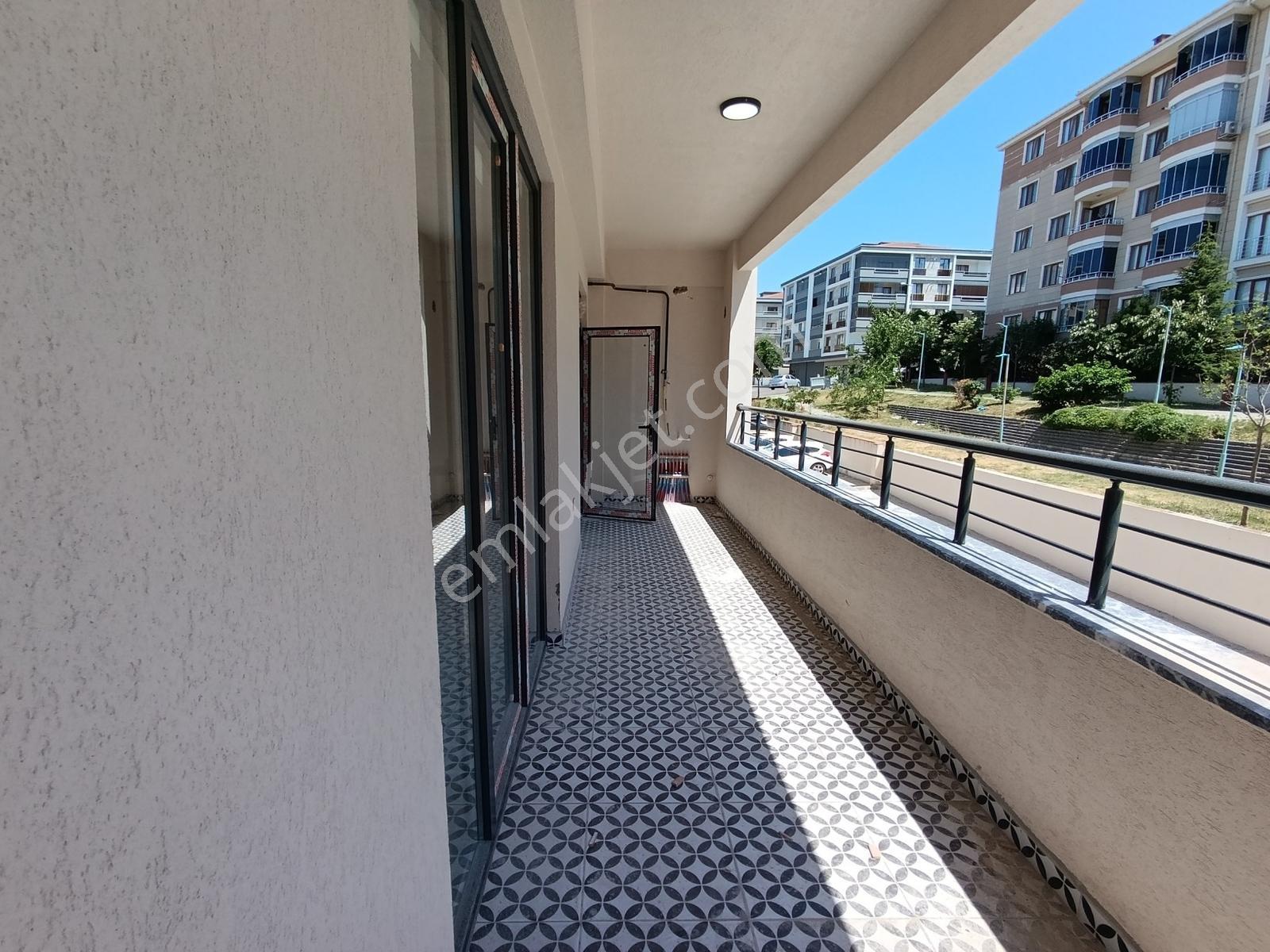 100.yılda Sıfır Bina 3+1 125m² Ebeveyn Banyo Çift Balkon Ara Kat - Görsel 10