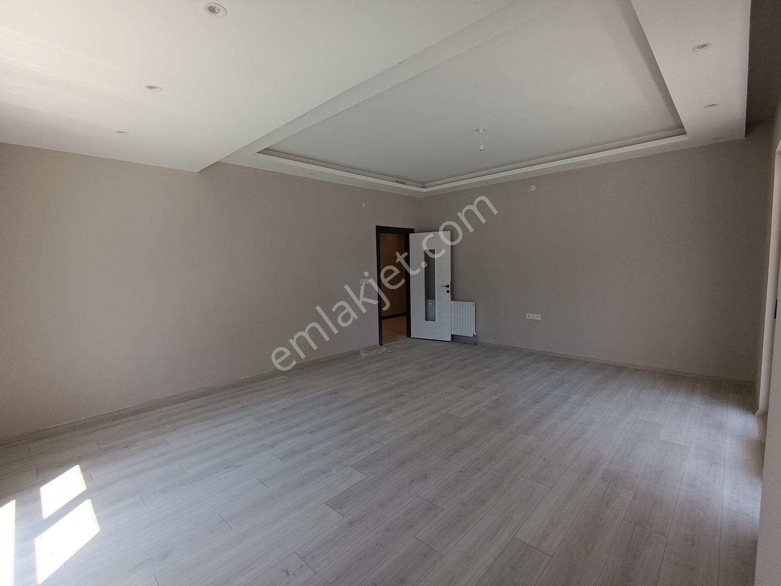 100.yılda Sıfır Bina 3+1 125m² Ebeveyn Banyo Çift Balkon Ara Kat - Görsel 5