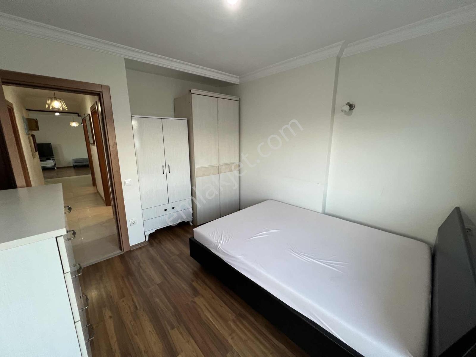 Söke Yenikent'te Havuzlu Sitede Kiralık Eşyalı Daire - Görsel 31