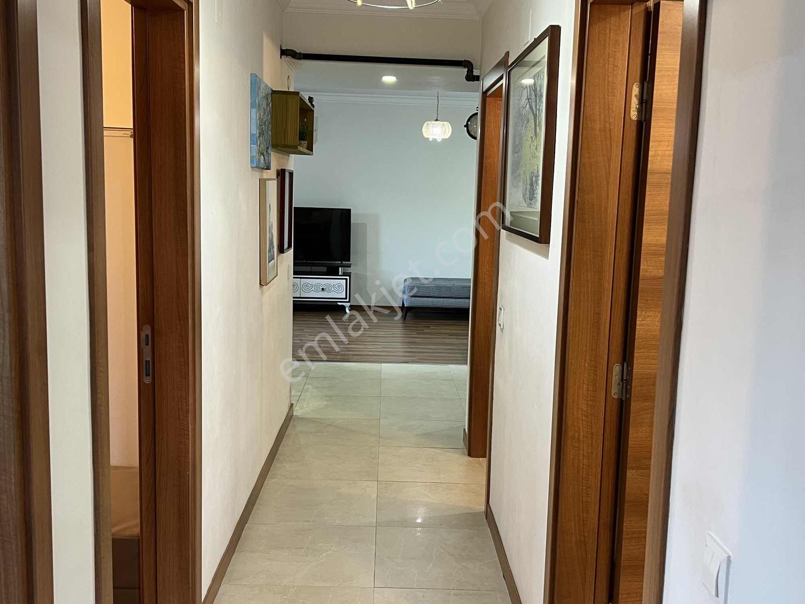 Söke Yenikent'te Havuzlu Sitede Kiralık Eşyalı Daire - Görsel 24