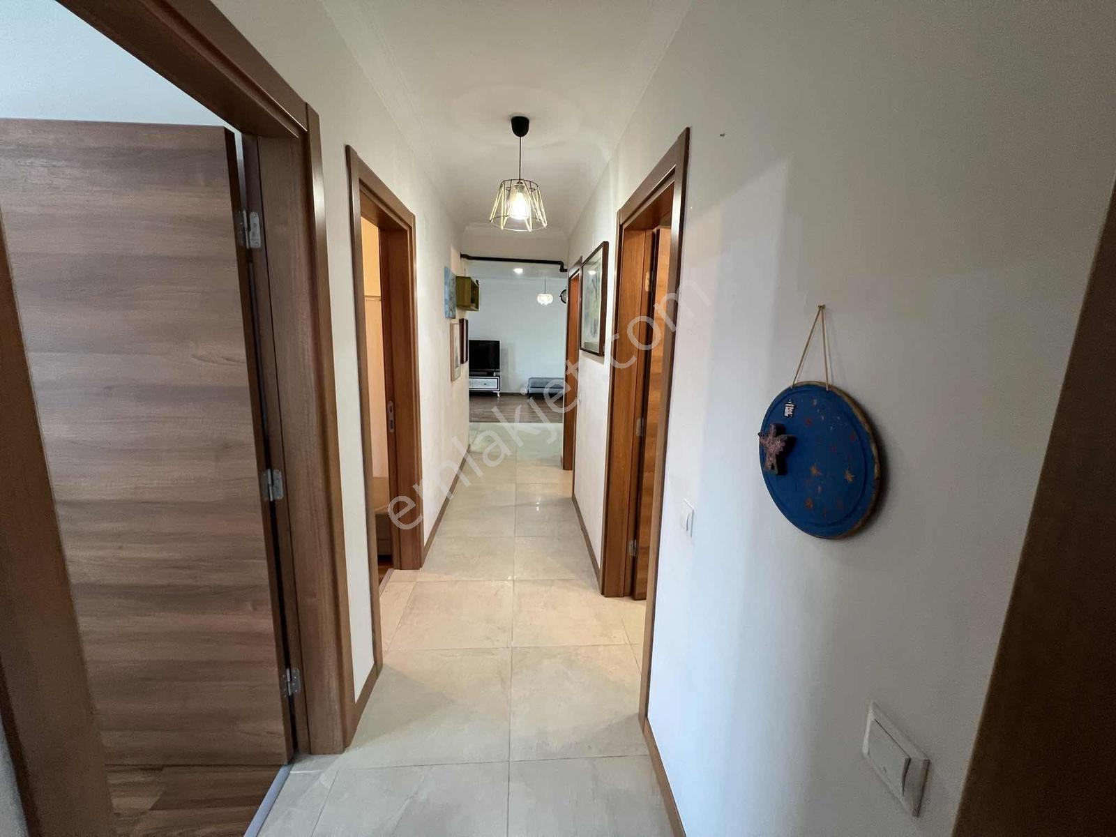 Söke Yenikent'te Havuzlu Sitede Kiralık Eşyalı Daire - Görsel 23