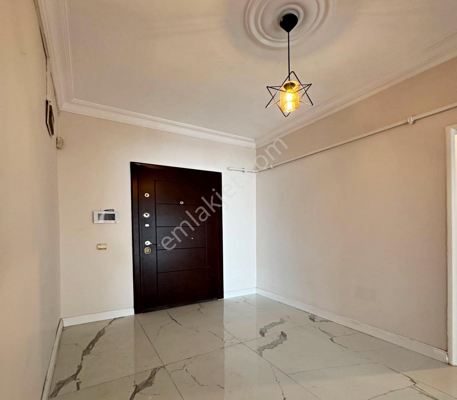 Beylikdüzü Barış Mahallesinde Masrafsız 3+1 Satılık Daire - Görsel 13