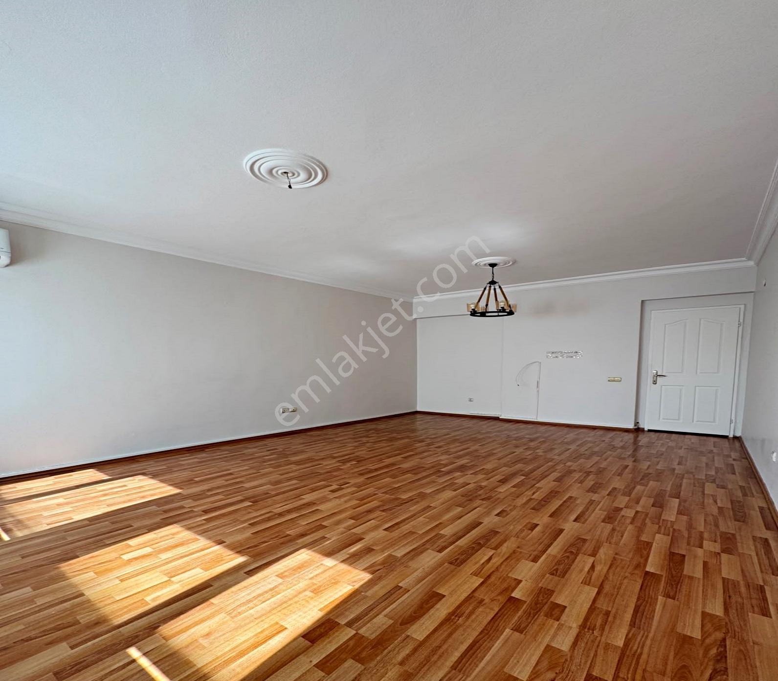 Beylikdüzü Barış Mahallesinde Masrafsız 3+1 Satılık Daire - Görsel 9