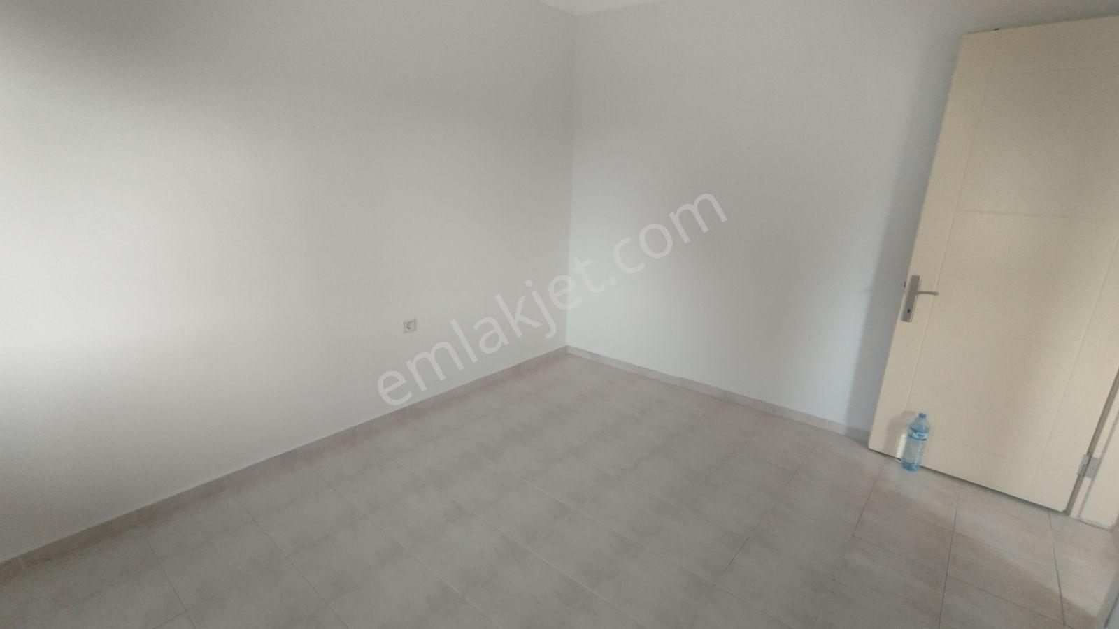 İlkon'dan Foça'da Uzun Dönem Kiralık 3+1 Tripleks Villa - Görsel 19