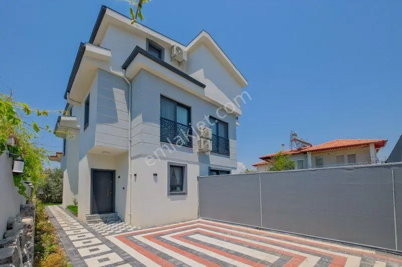 Fethiye Merkeze Yakın 3+1 Özel Havuzlu Villa - Görsel 5