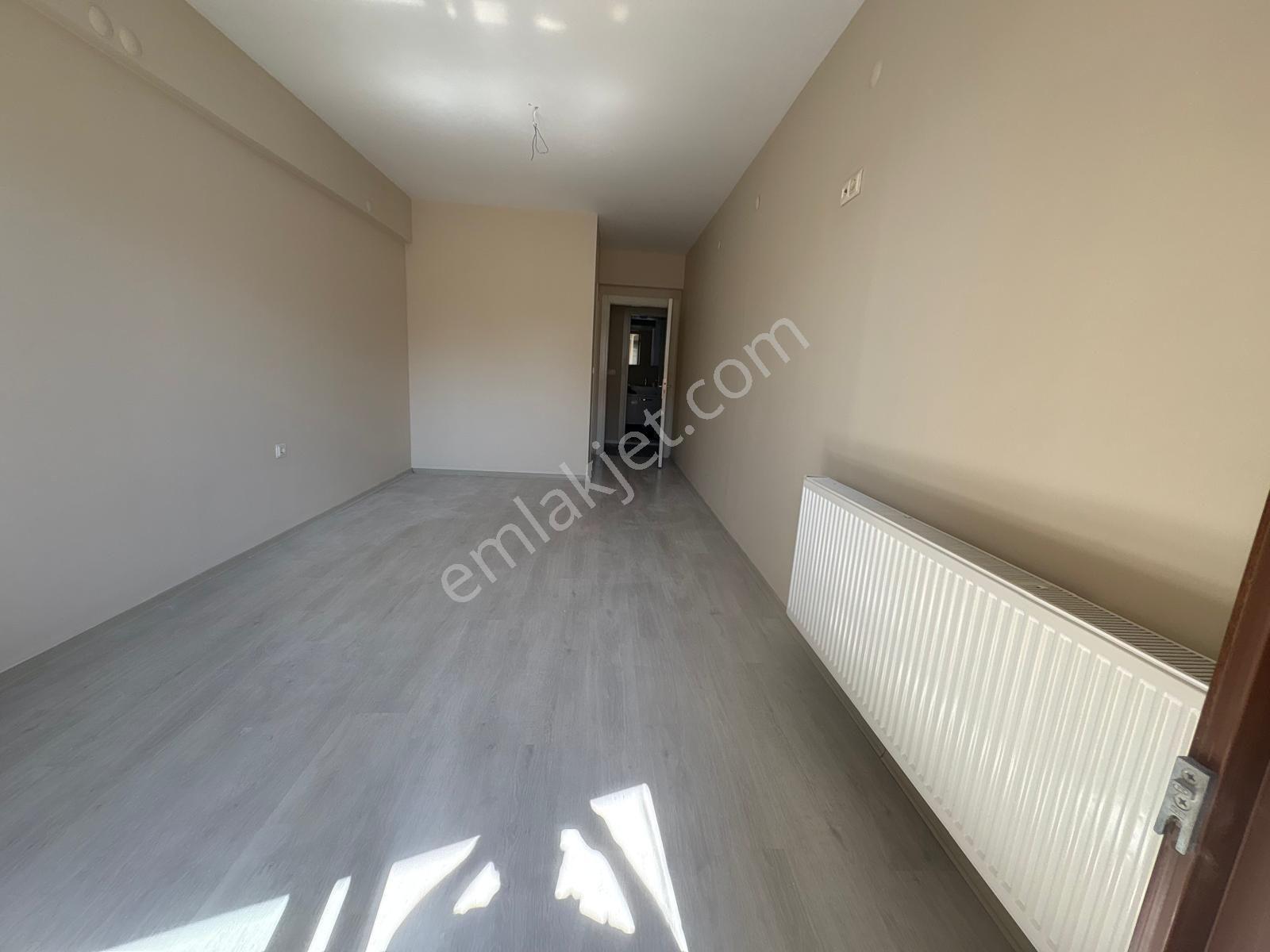 Akalından Türbe Cad Ebeveyn Banyolu K.otopark 2+1 Kiralık Daire - Görsel 10