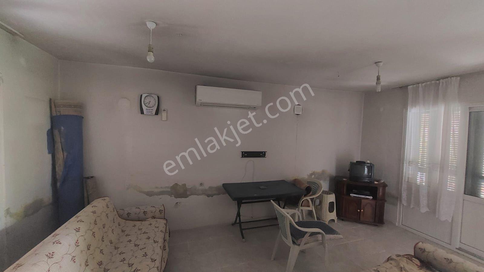 Kuşadası Sahil Sitelerinde Havuzlu Sitede 500 M2 Bahçeli Satılık 3+1 Tek Müstakil Villa - Görsel 15