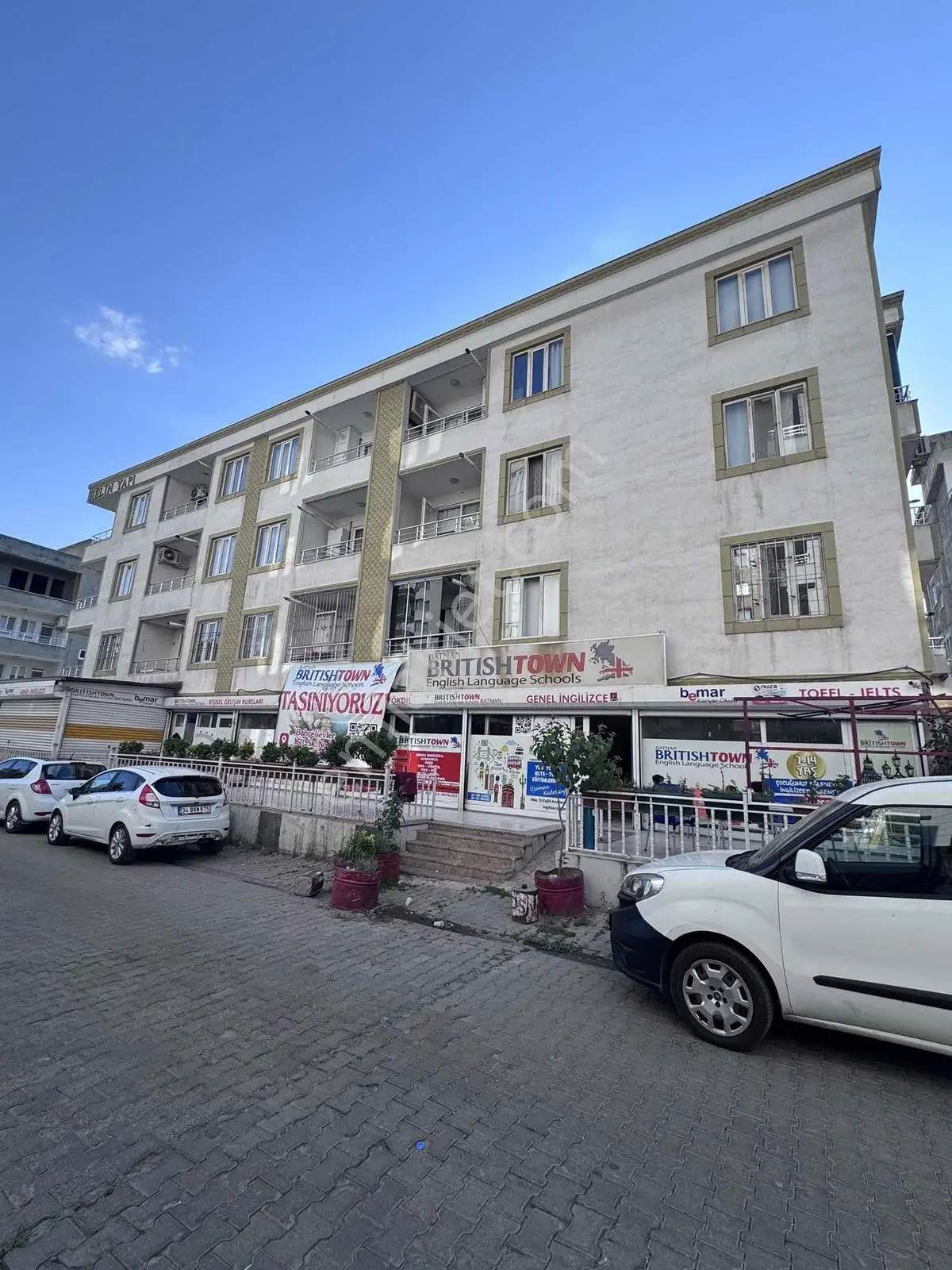 Kafeler Sokağı Ak Parti Binası Arkası Full Eşyalı 1+1 Satılık