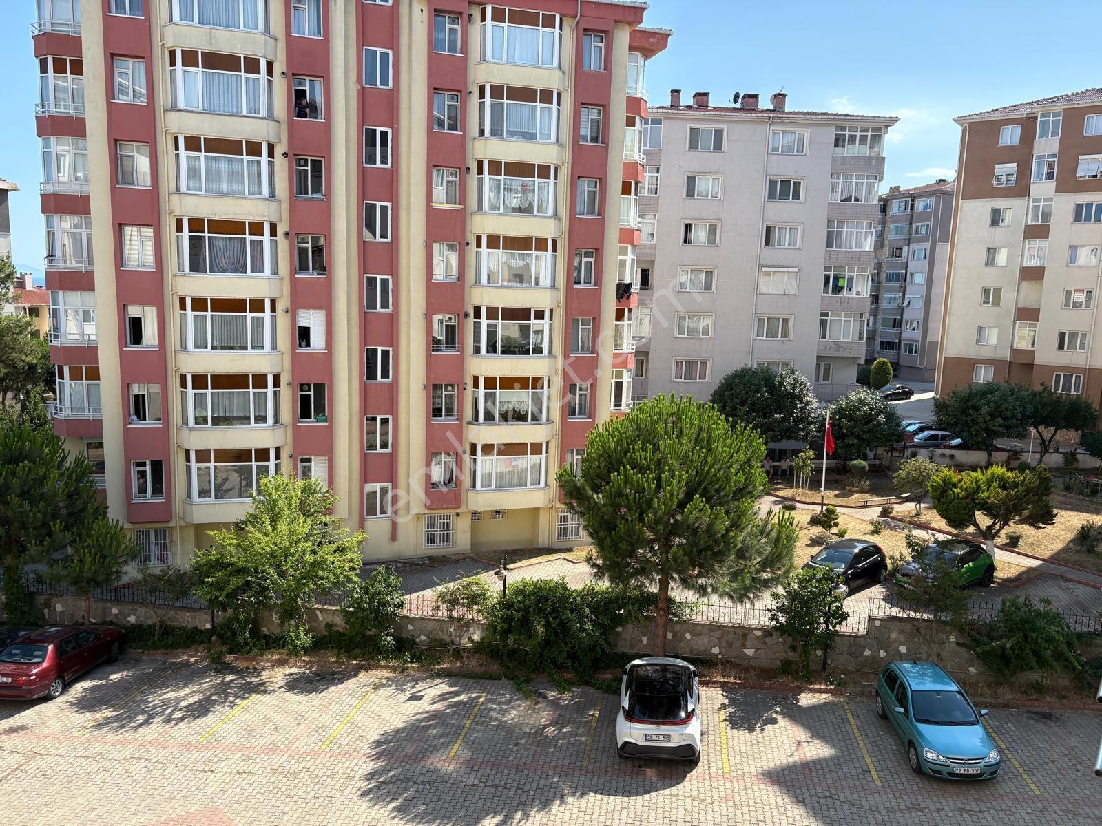 Hürriyet Mah. Merkezi 127 M² 3+1 Site İçi Bakımlı Kiralık Daire - Görsel 19