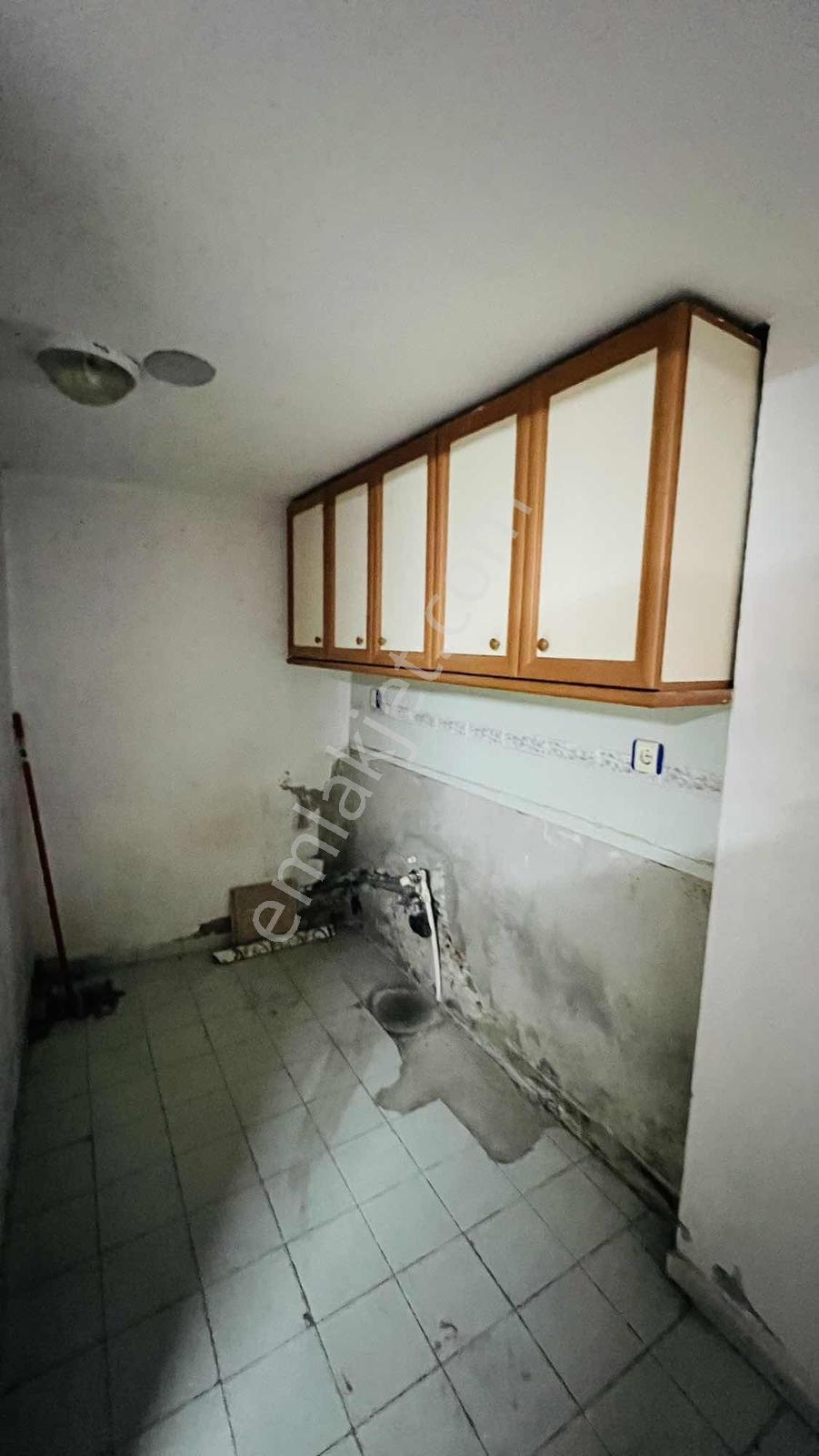 Silivri E-5 Cephe Görselliği Olan Kiralık Büro-ofis-işyeri - Görsel 8