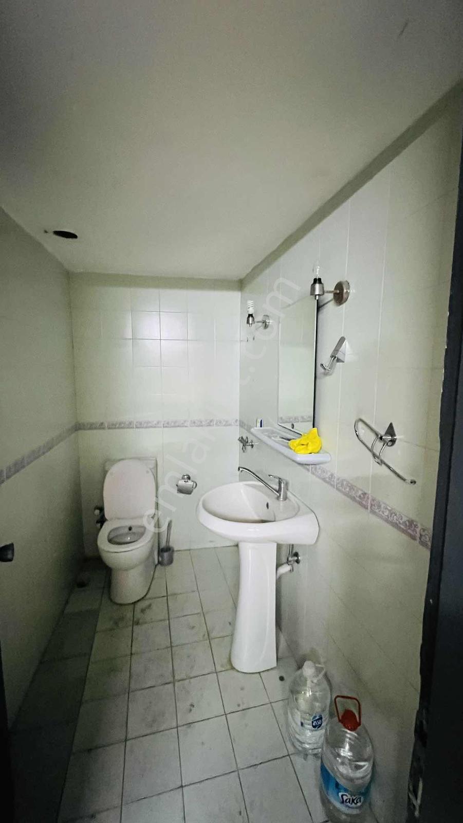 Silivri E-5 Cephe Görselliği Olan Kiralık Büro-ofis-işyeri - Görsel 7