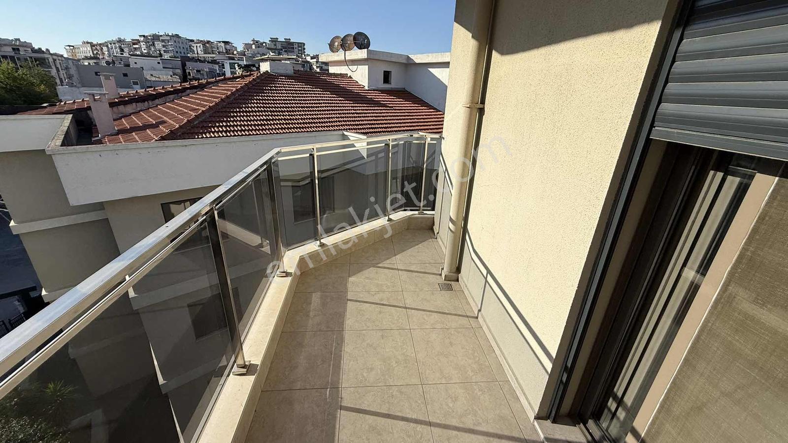 Yeşilyurt Mezarlığı Yakını Site İçinde Kiralık Daire - Görsel 2