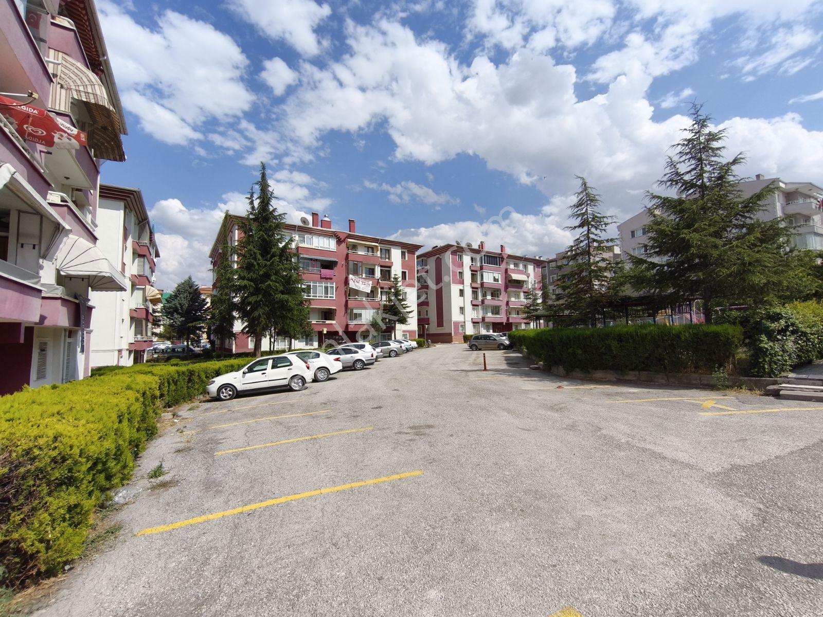 Sincan'ın Prestijli Mahallesi'nde Yapılı Sitede 3+1 Daire - Görsel 34