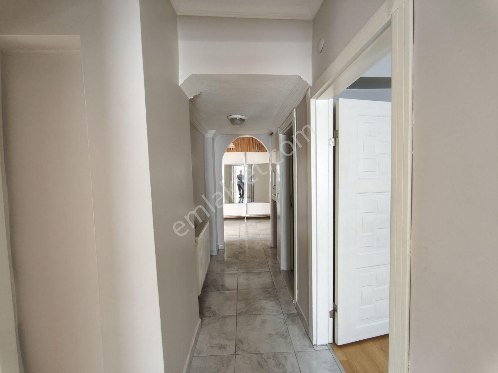 Sincan'ın Prestijli Mahallesi'nde Yapılı Sitede 3+1 Daire - Görsel 8