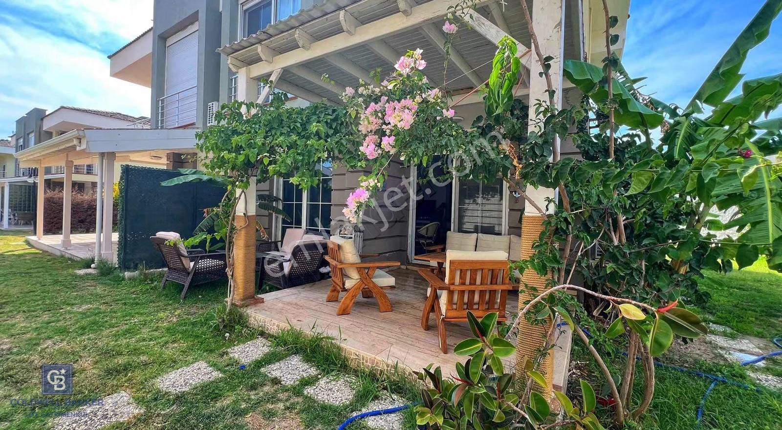 Çeşme Ayayorgide Havuzlu Bahçeli Kiralık Villa - Görsel 9