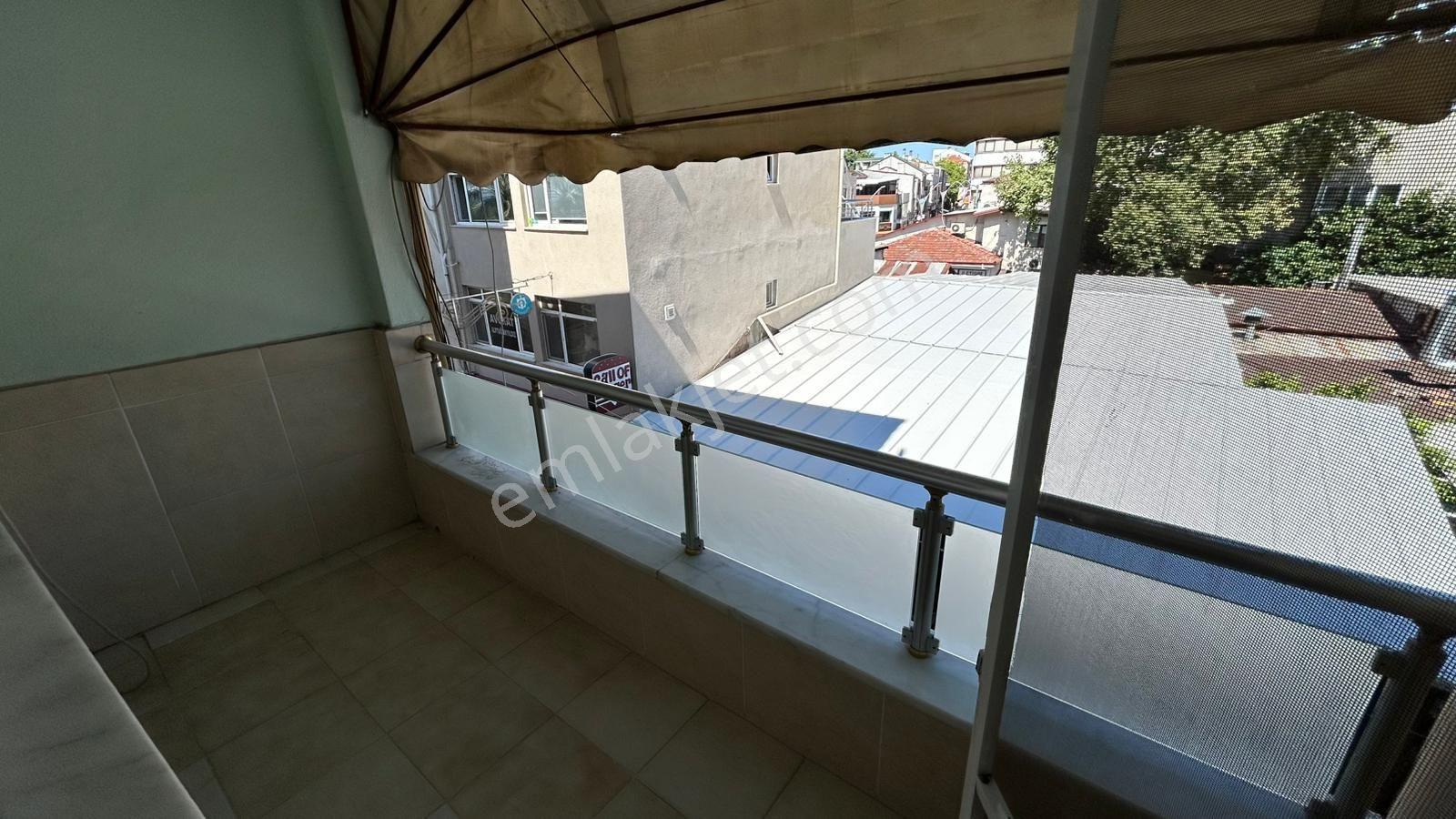 Uzmanlar'dan Karamürsel Çarşı İçi Masrafsız Kiralık 3+1 Daire - Görsel 15