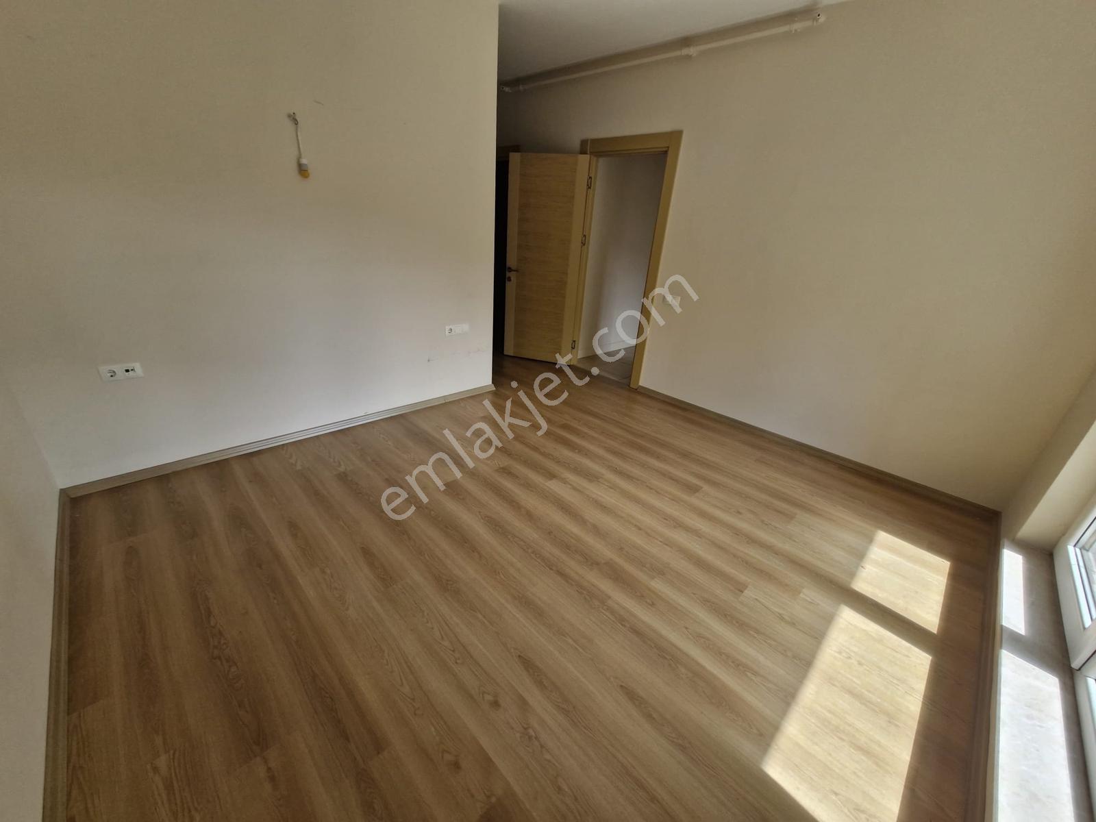 İlkbahar Mahallesi Güneypark 2 Evleri C Blokta Kiralık 4+1 Daire - Görsel 10