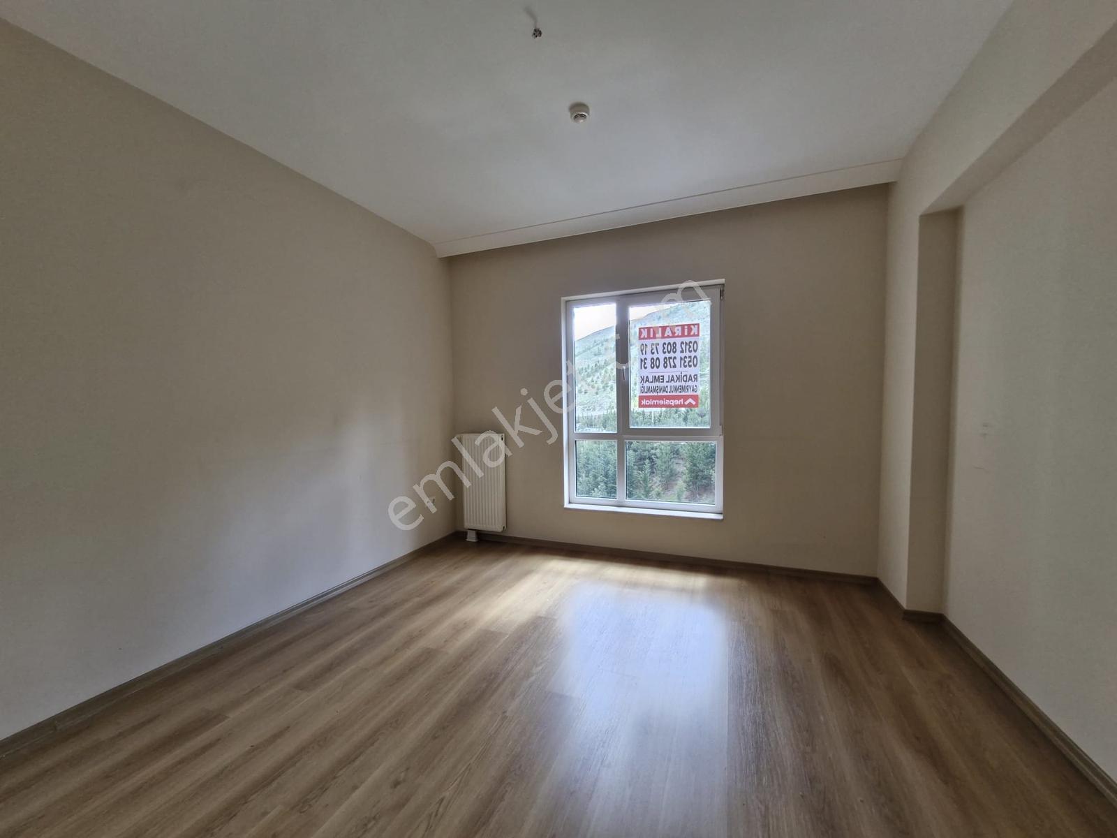 İlkbahar Mahallesi Güneypark 2 Evleri C Blokta Kiralık 4+1 Daire - Görsel 16
