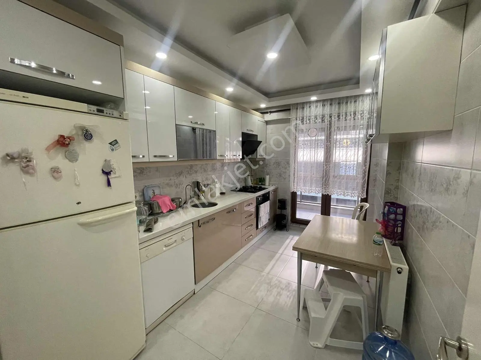 Rumeli Mahallesin De Site İçi 2+1 Arakat Daire