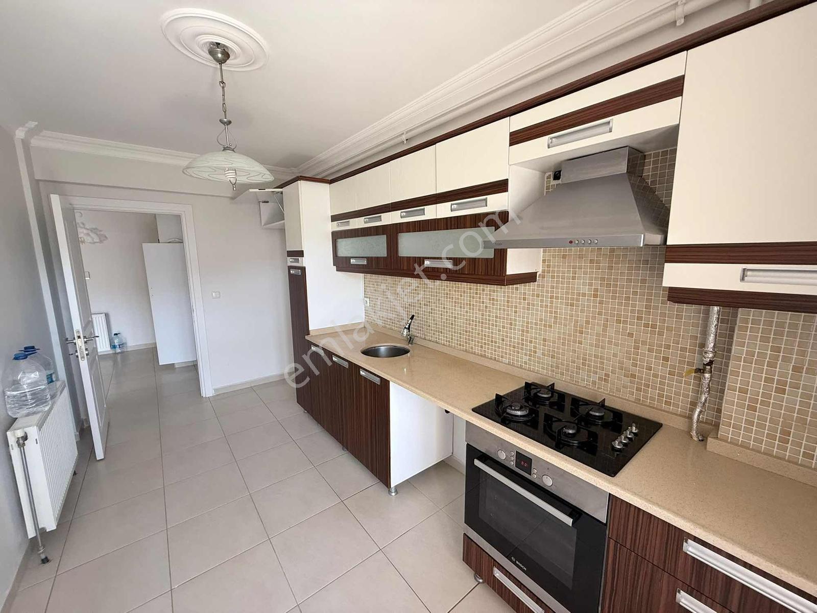 Yalova Merkez Adnan Menderes Mh. Kiralık Masrafsız 3+1 Daire - Görsel 13
