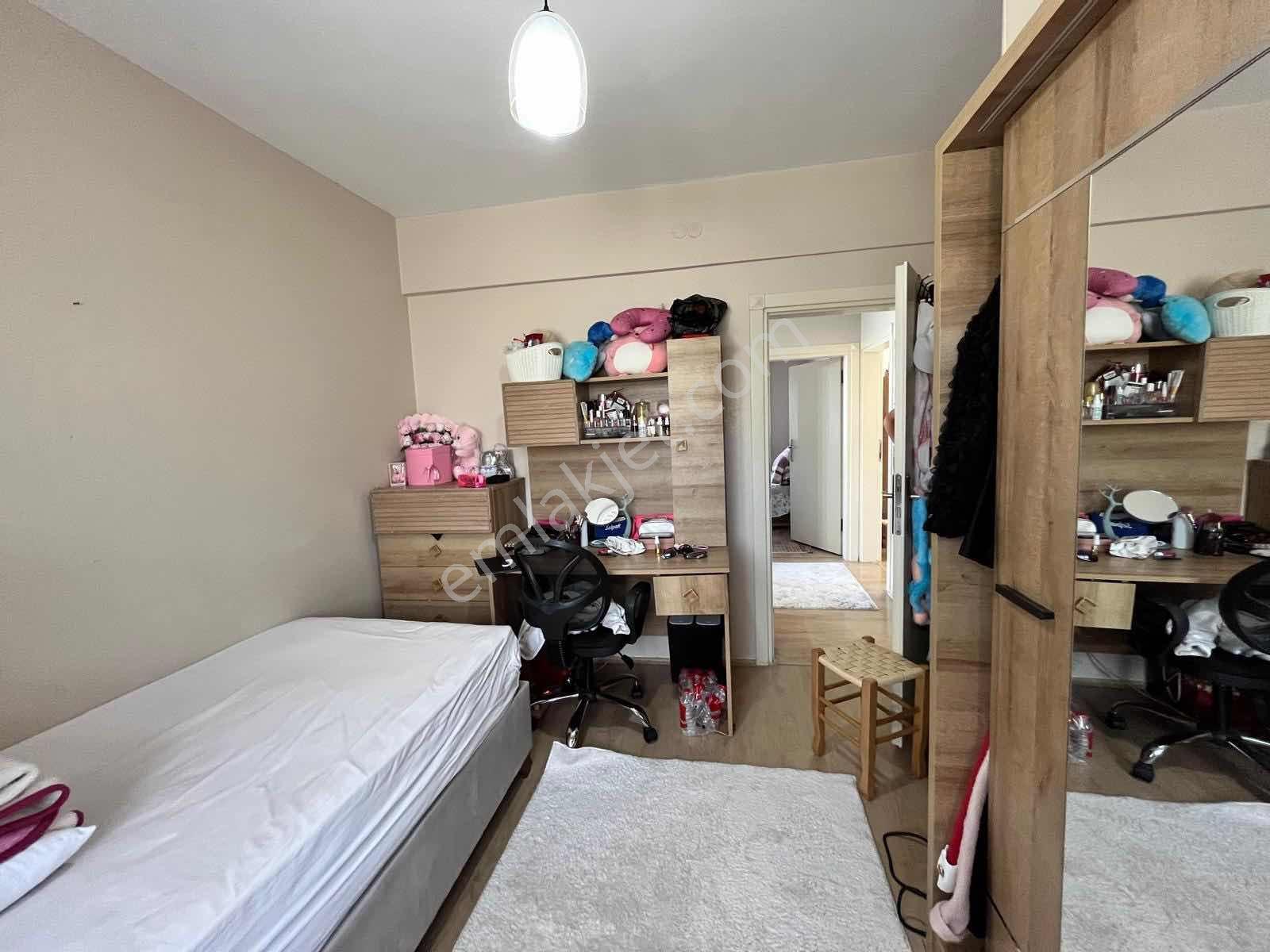 Serdivan Yazlıkta Satılık Apartman - Görsel 39