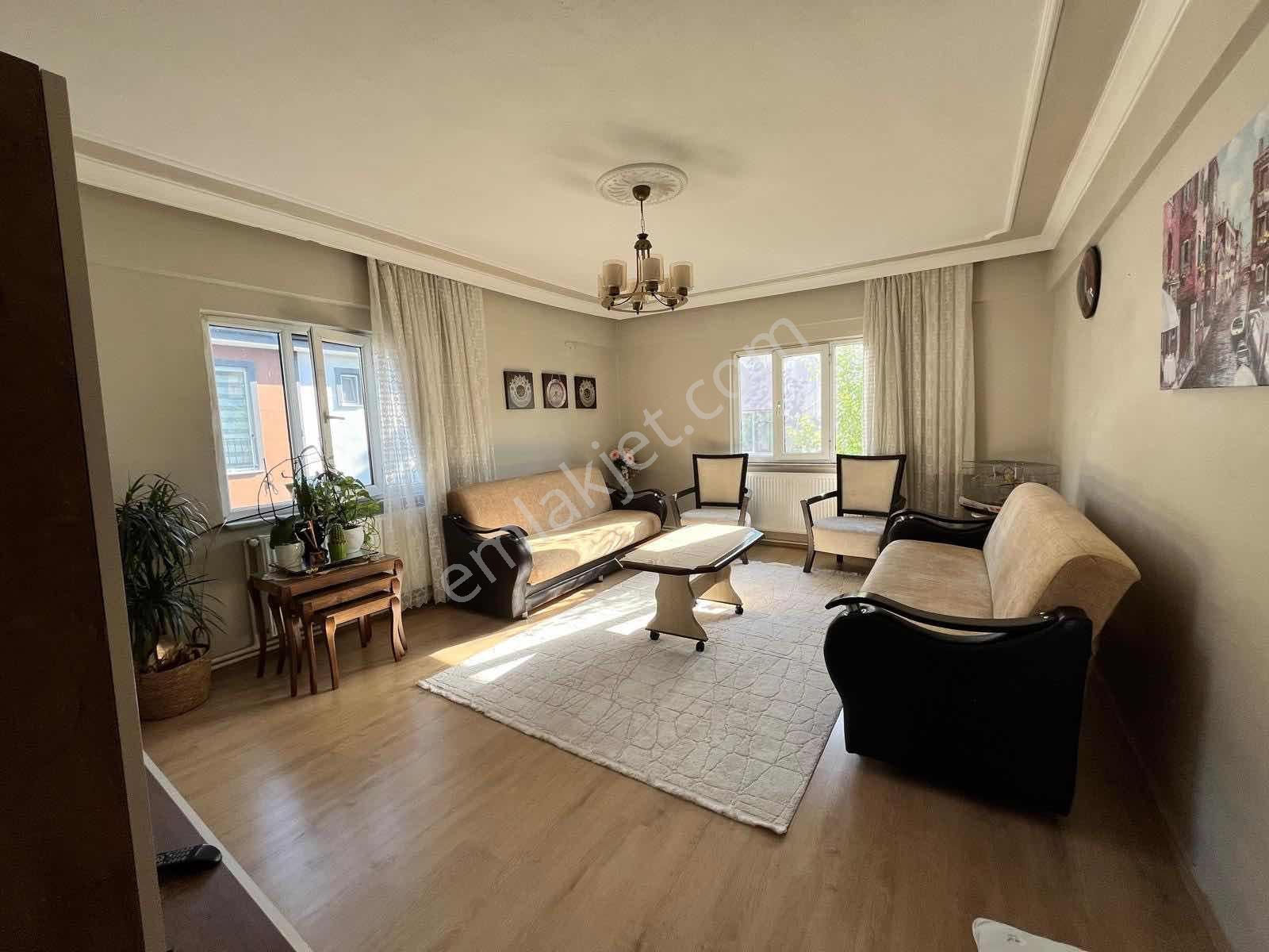 Serdivan Yazlıkta Satılık Apartman - Görsel 46