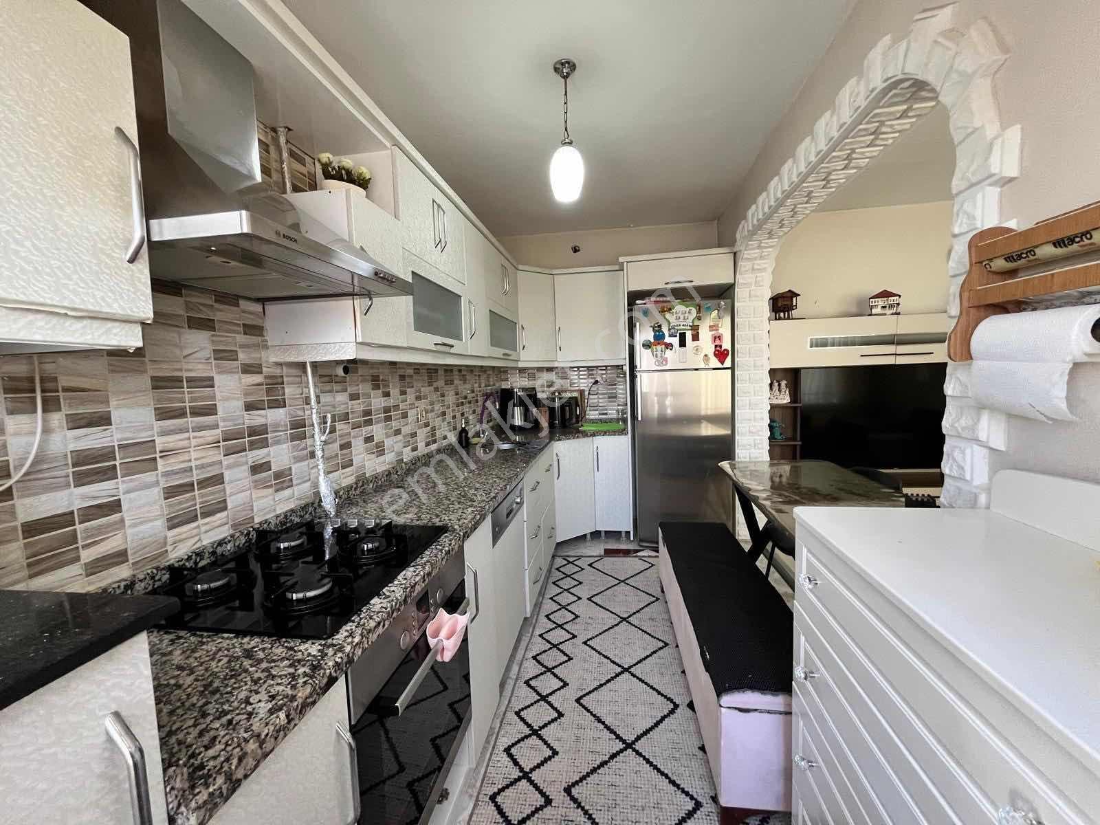 Serdivan Yazlıkta Satılık Apartman - Görsel 26